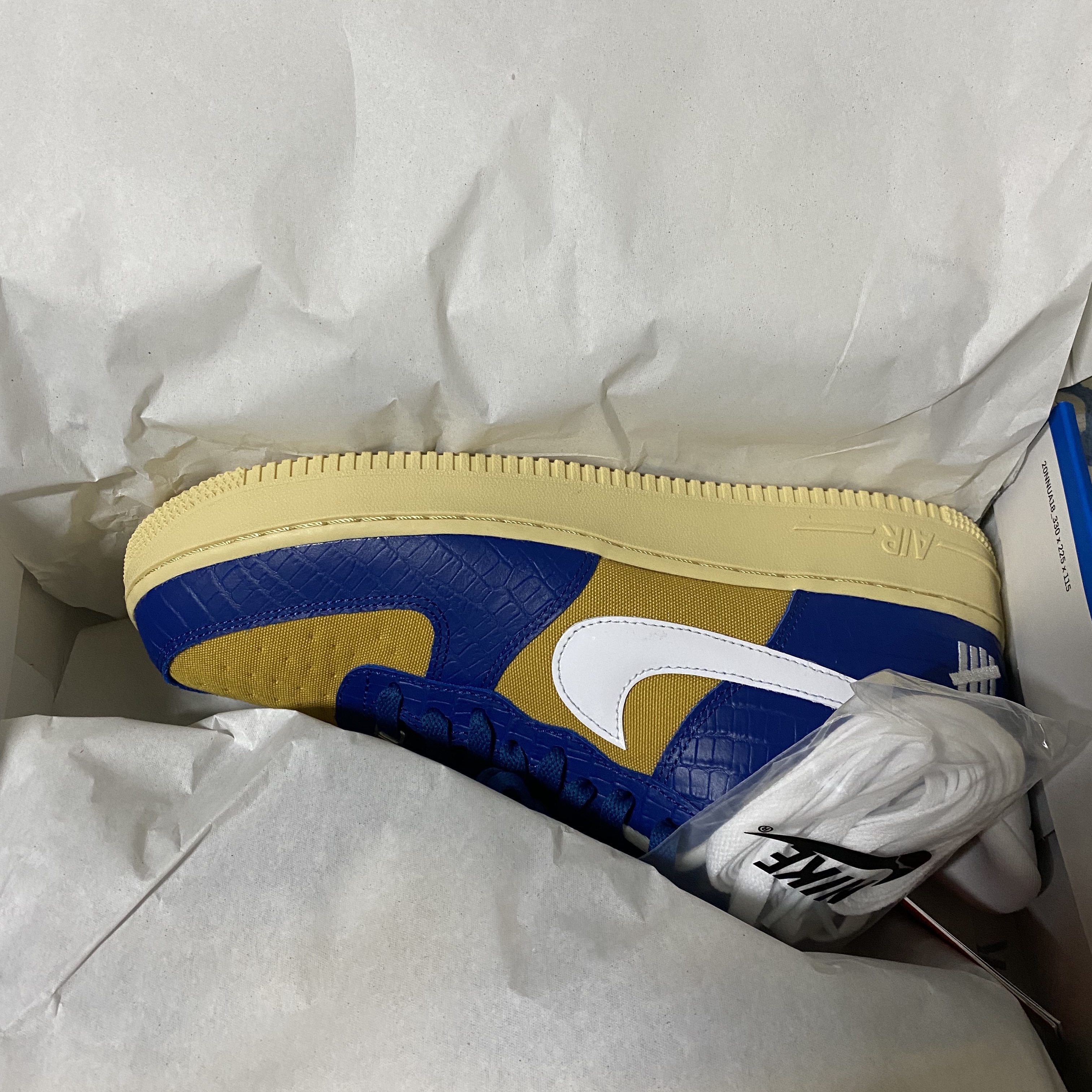 Nike x Undefeated Air Force 1 Low SP 5 On It Court Blue 착용 스타일