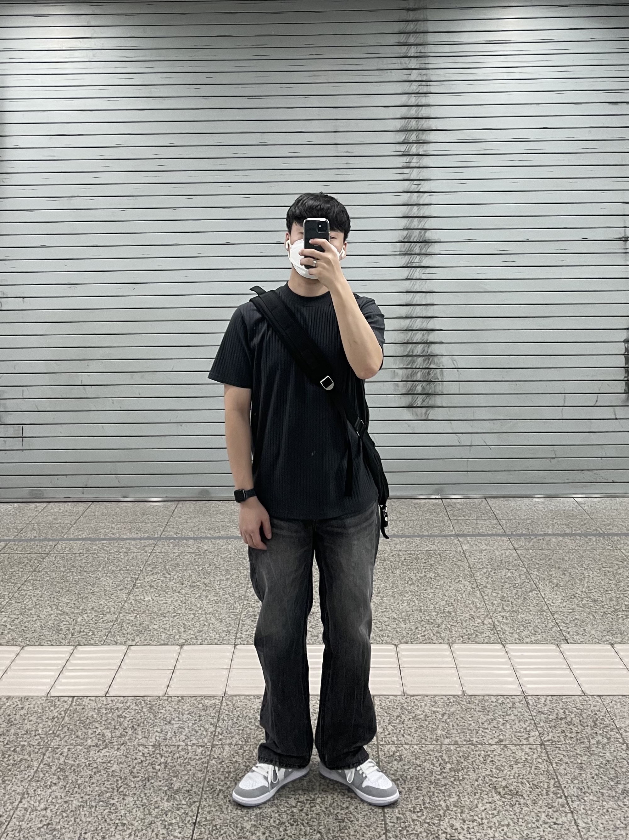 (W) Jordan 1 Low White Wolf Grey 착용 스타일
