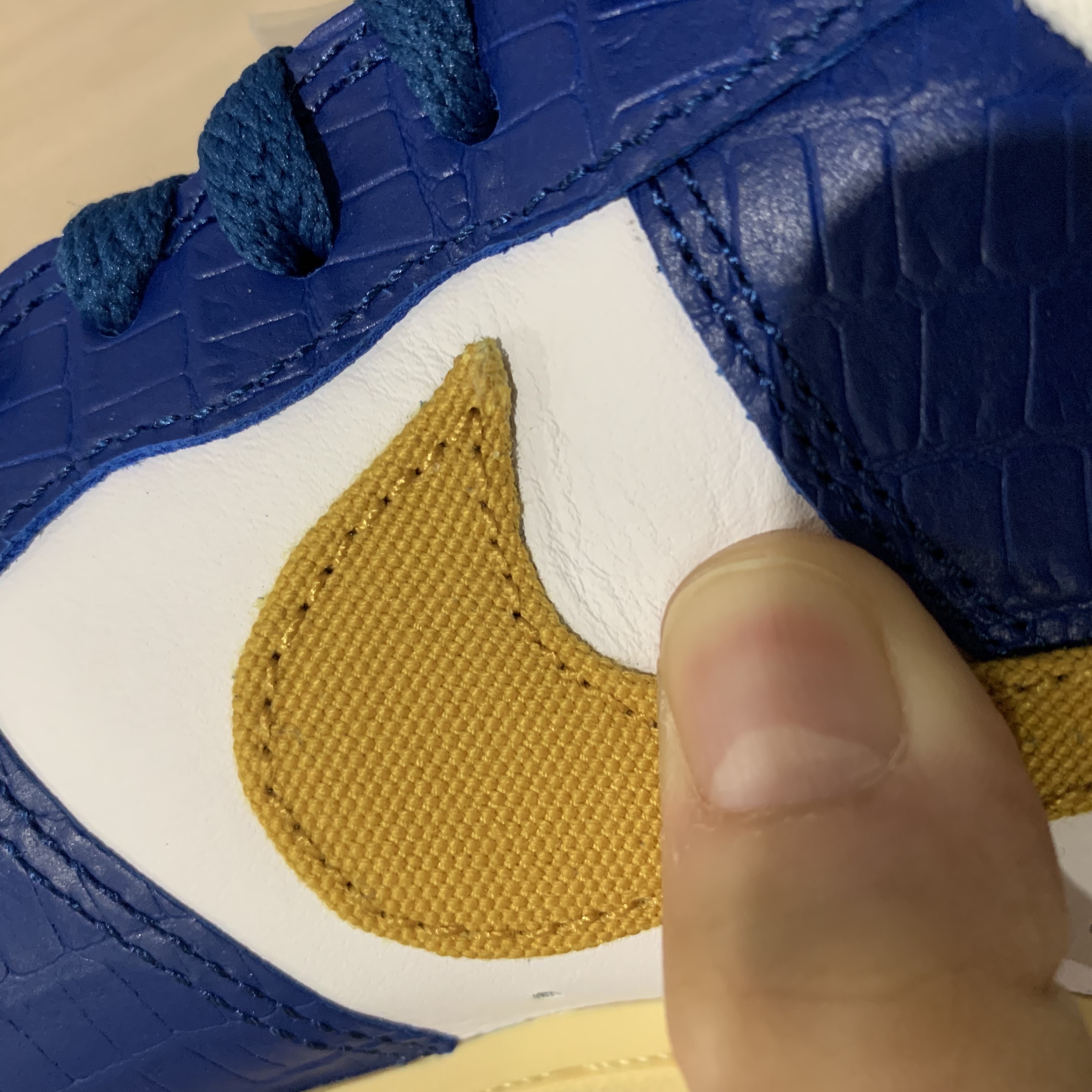 Nike x Undefeated Air Force 1 Low SP 5 On It Court Blue 착용 스타일 - 2