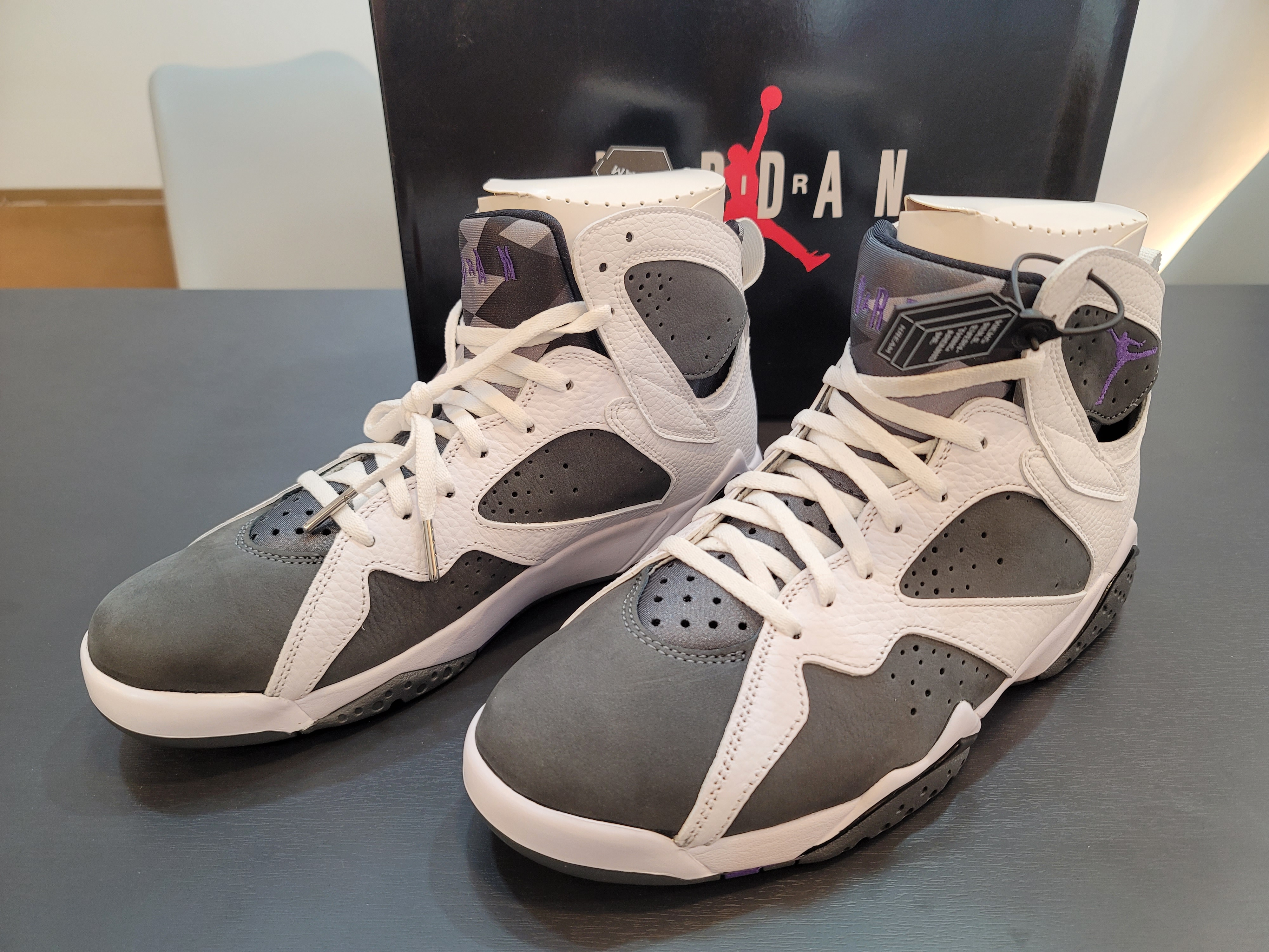 Jordan 7 Retro Flint 2021 착용 스타일 - 2