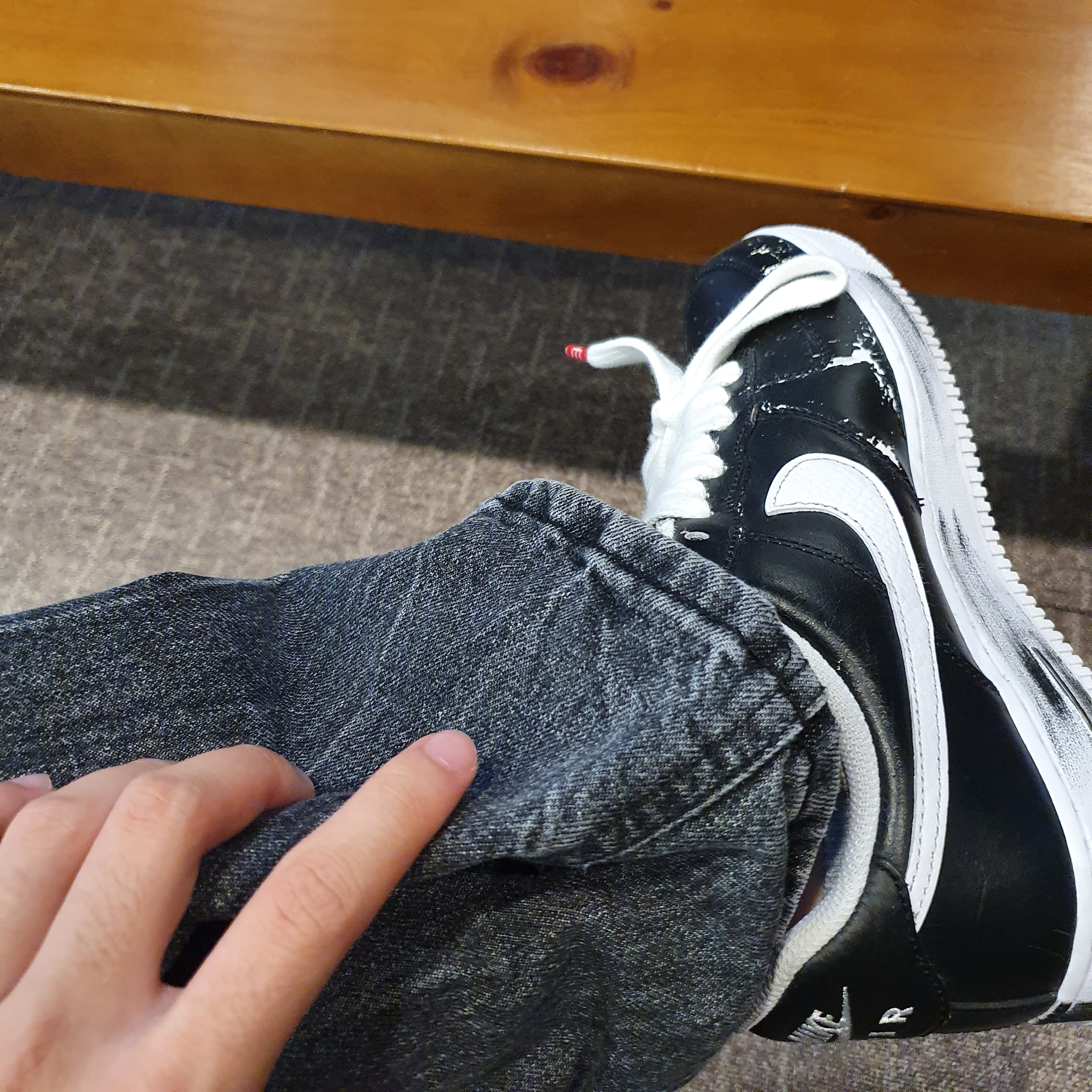 Nike x Peaceminusone Air Force 1 Low Para-Noise 착용 스타일