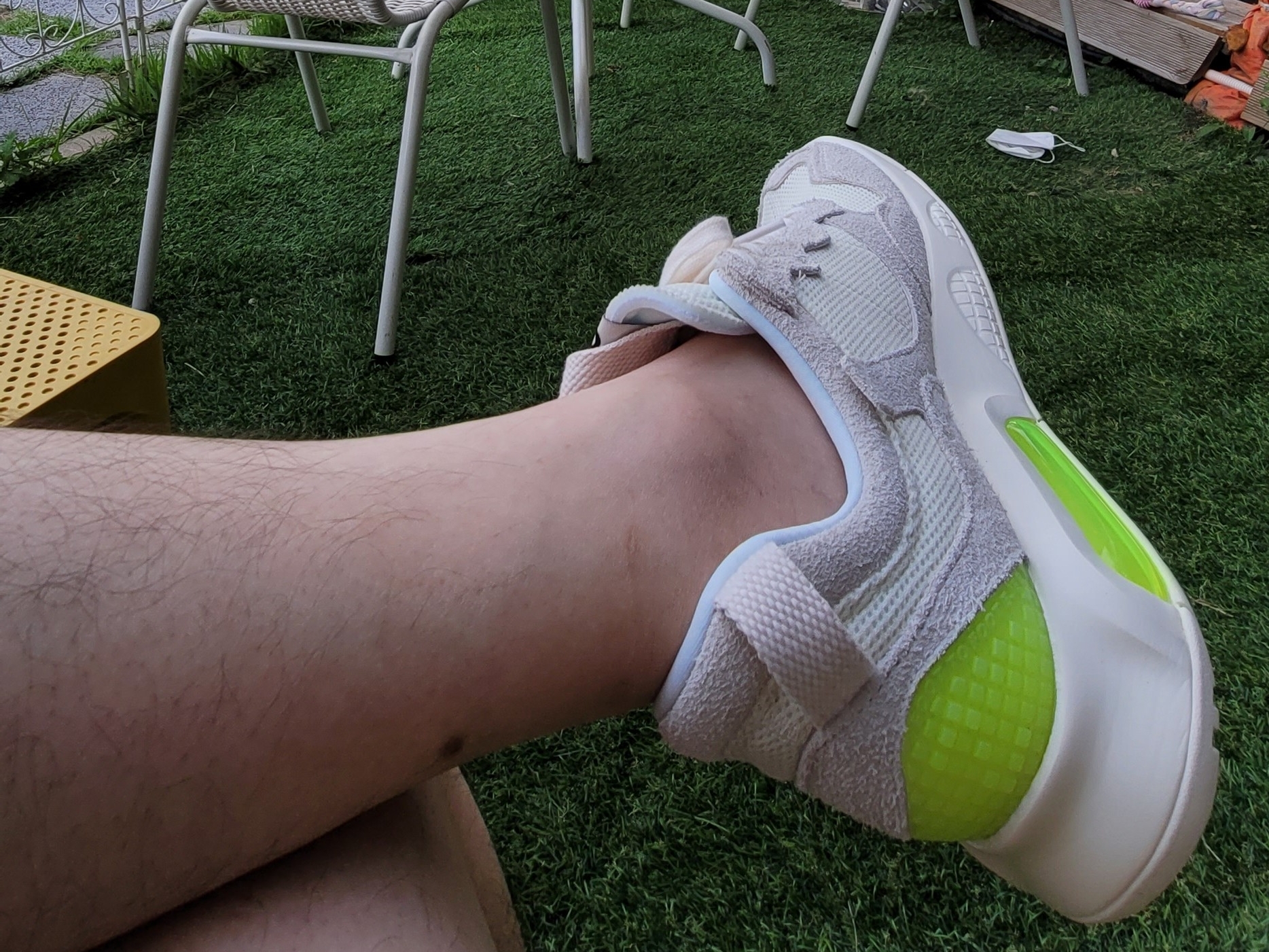 Jordan MA2 Pale Ivory Volt 착용 스타일 - 5