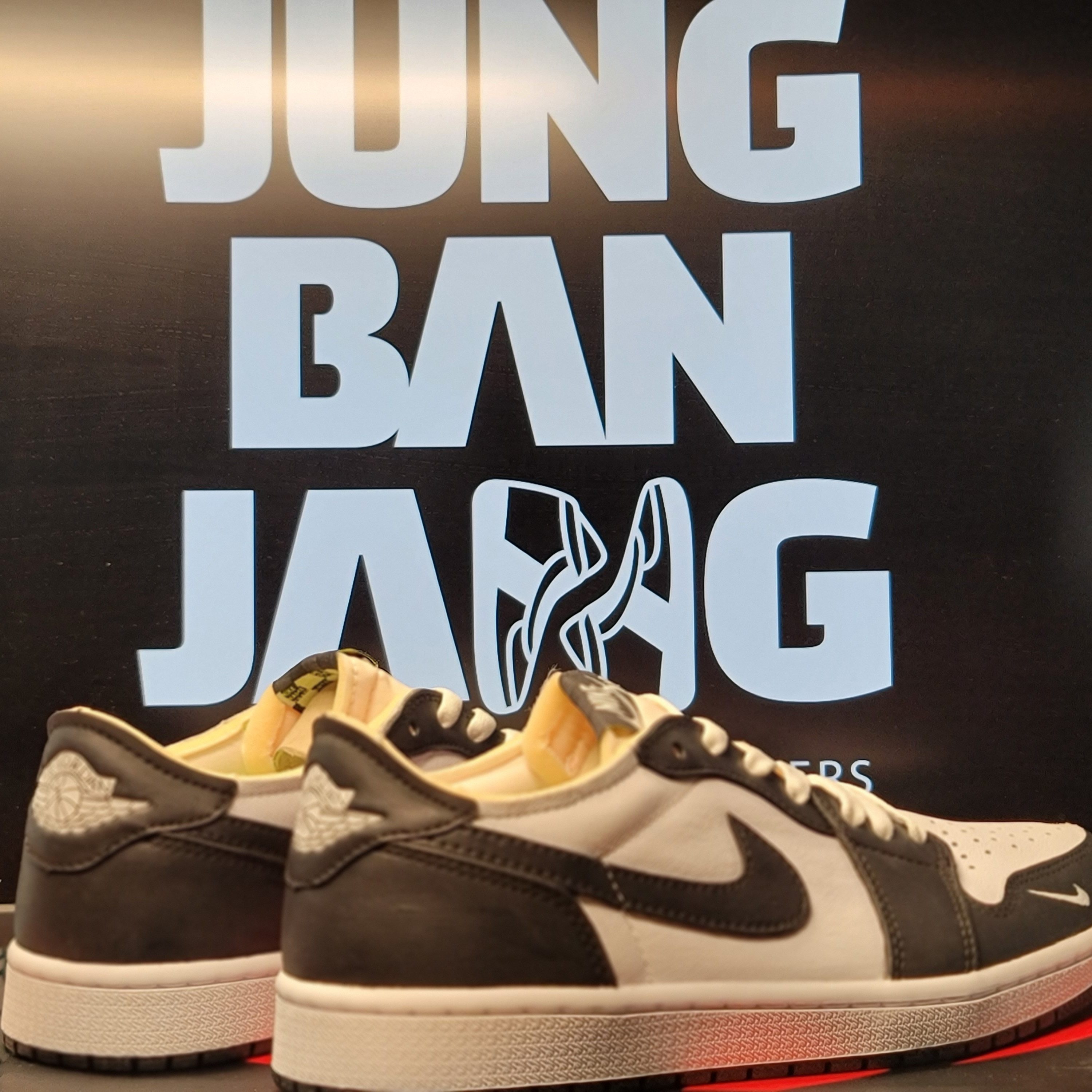 Jordan 1 Low OG Ghost Green 착용 스타일 - 3