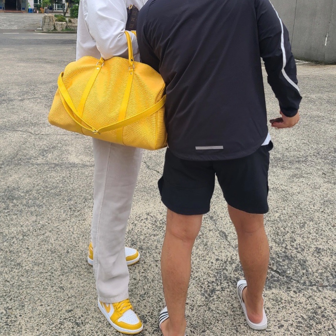 Jordan 1 Low Pollen 착용 스타일