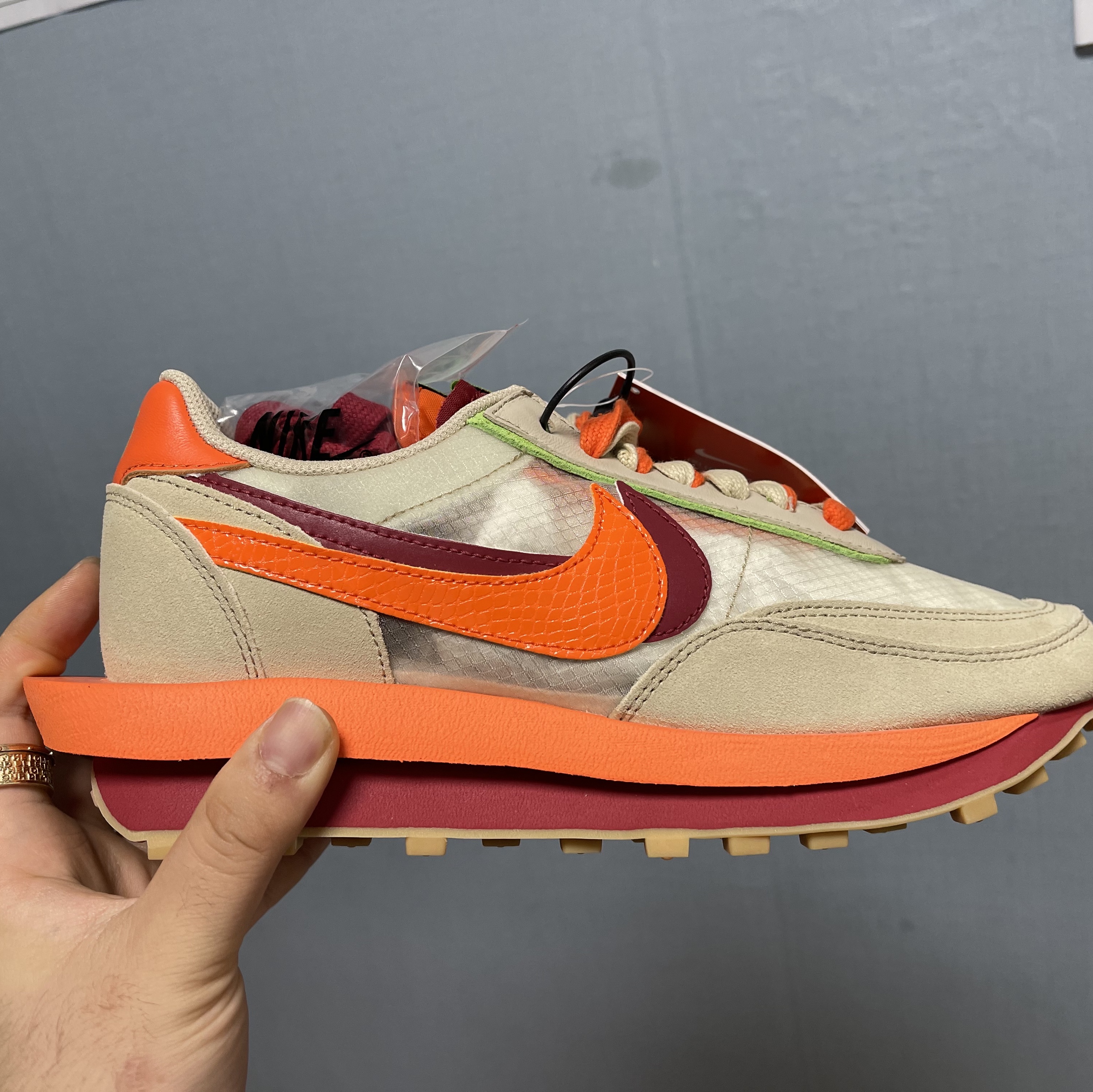 Nike x Sacai x Clot LDWaffle Orange Blaze 착용 스타일 - 2