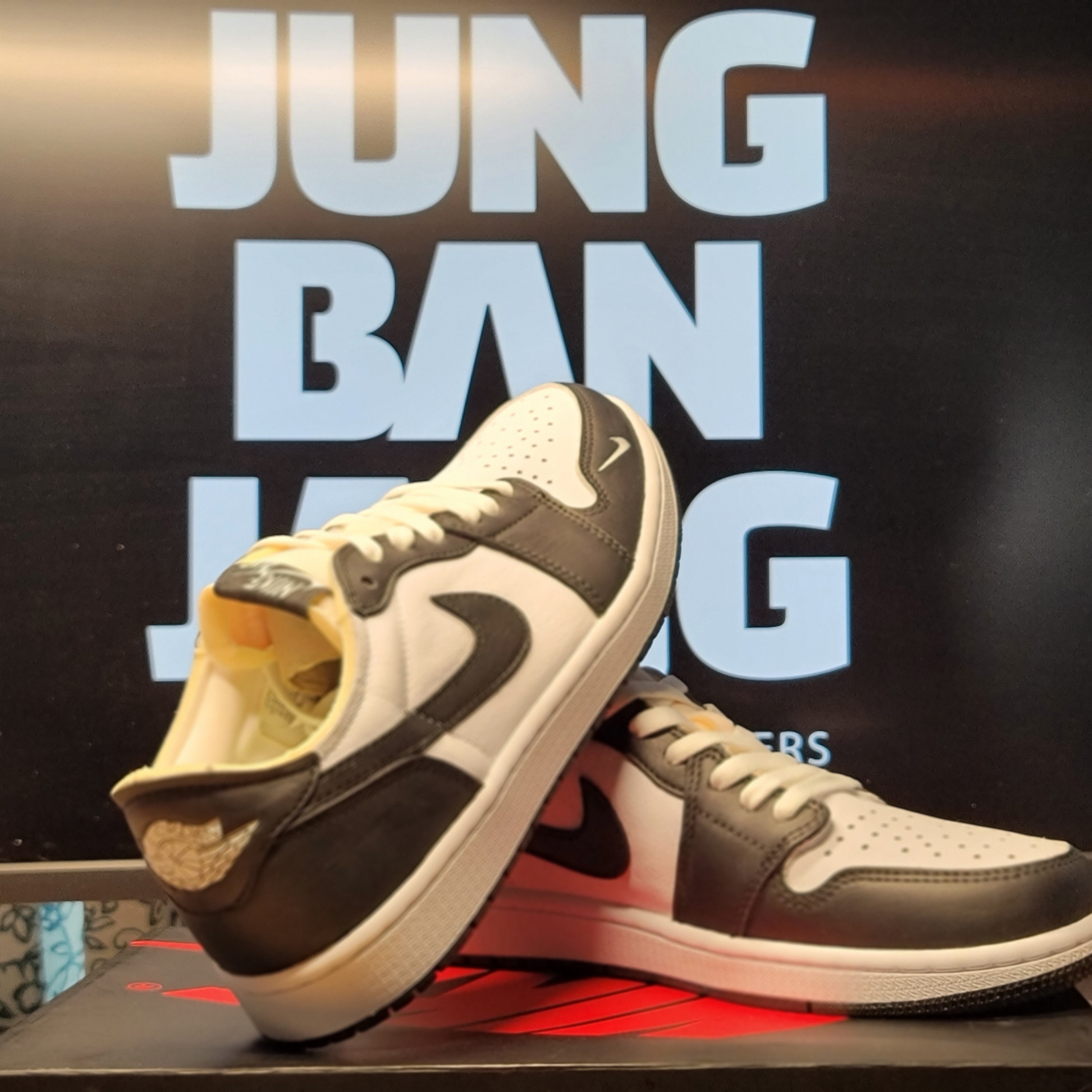 Jordan 1 Low OG Ghost Green 착용 스타일 - 1