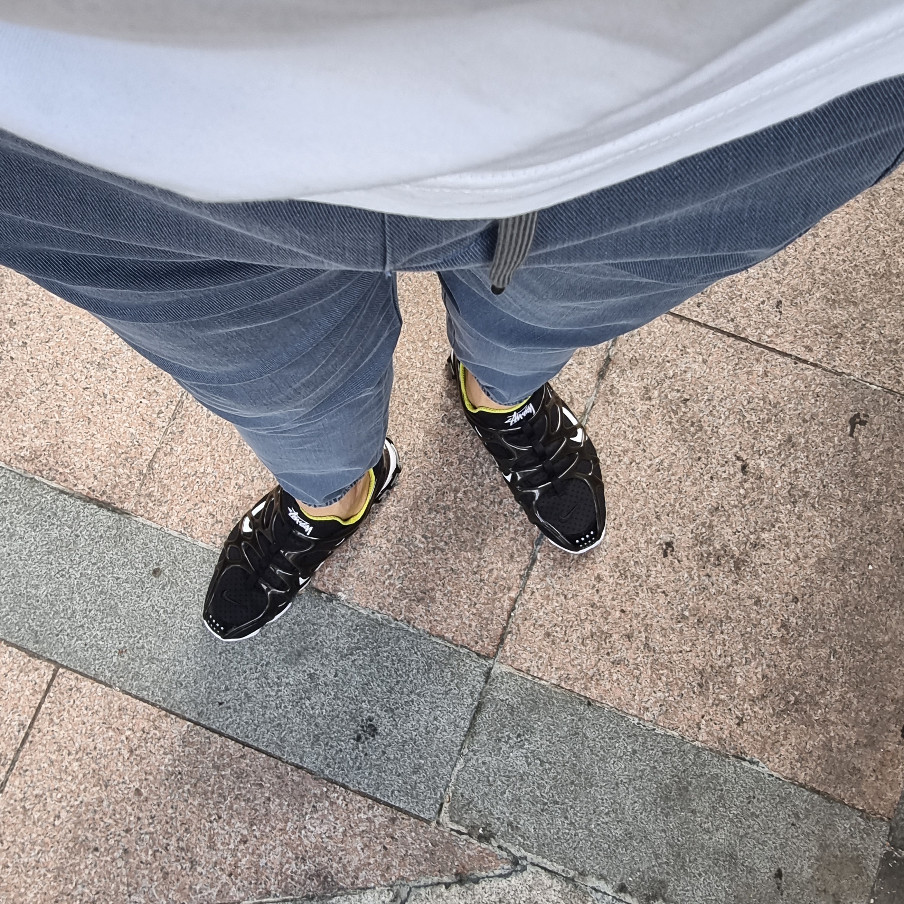 Nike x Stussy Air Zoom Spiridon Kukini Black 착용 스타일 - 1