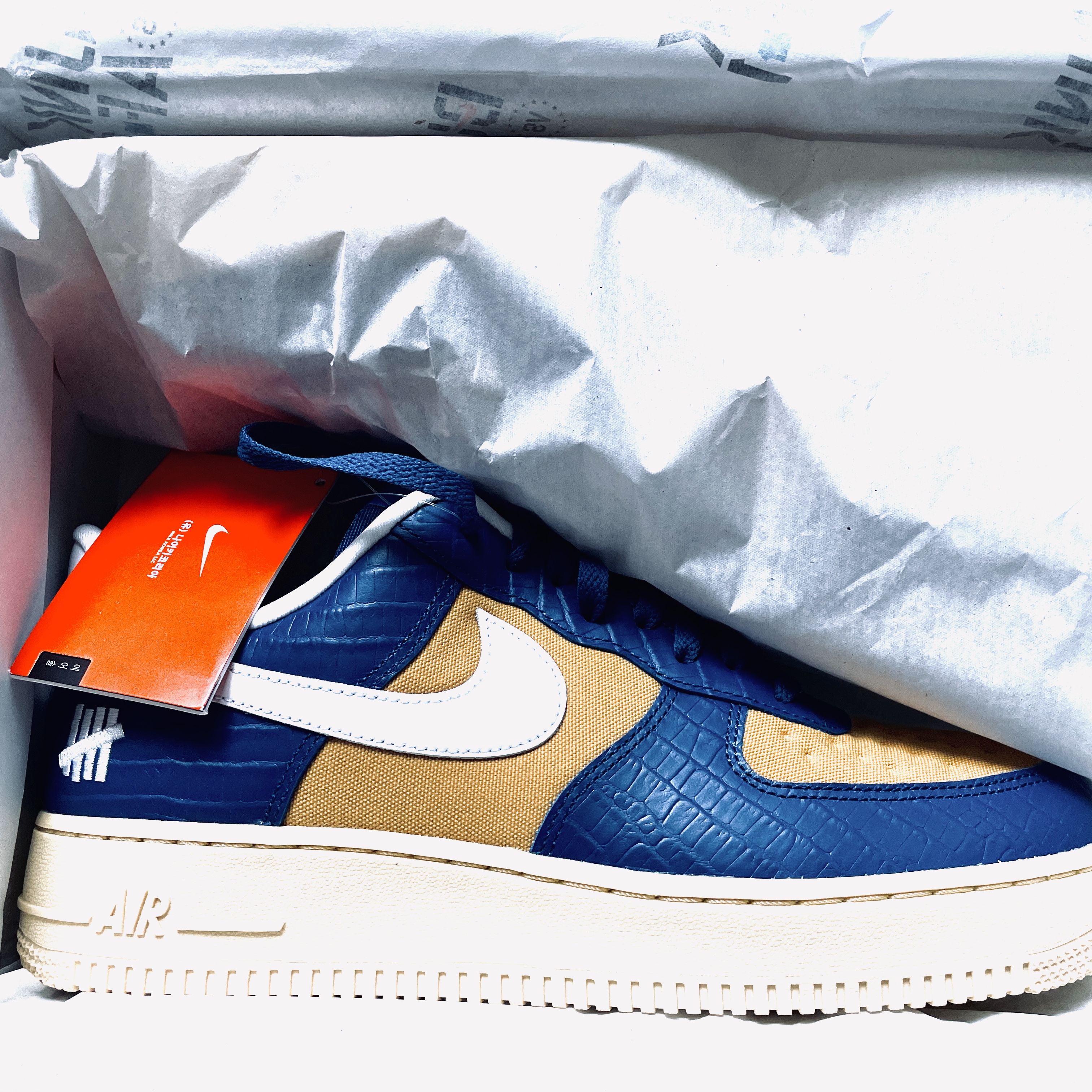 Nike x Undefeated Air Force 1 Low SP 5 On It Court Blue 착용 스타일