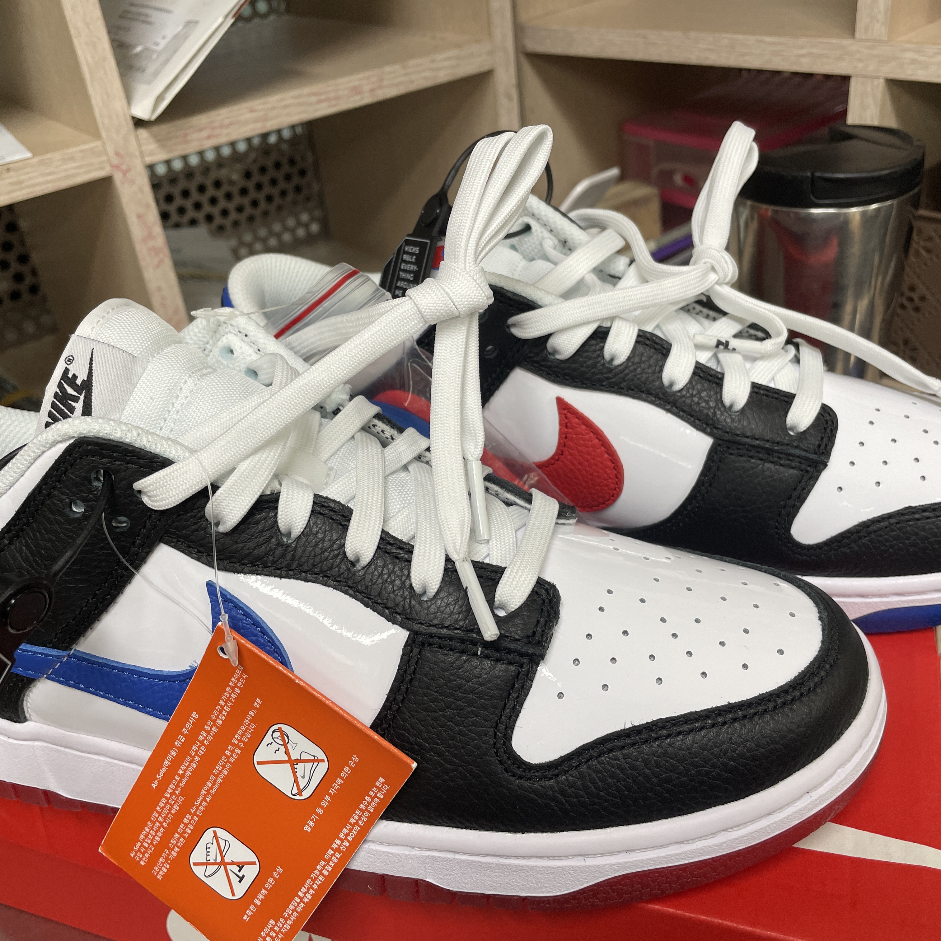 Nike Dunk Low SE Seoul 착용 스타일 - 2