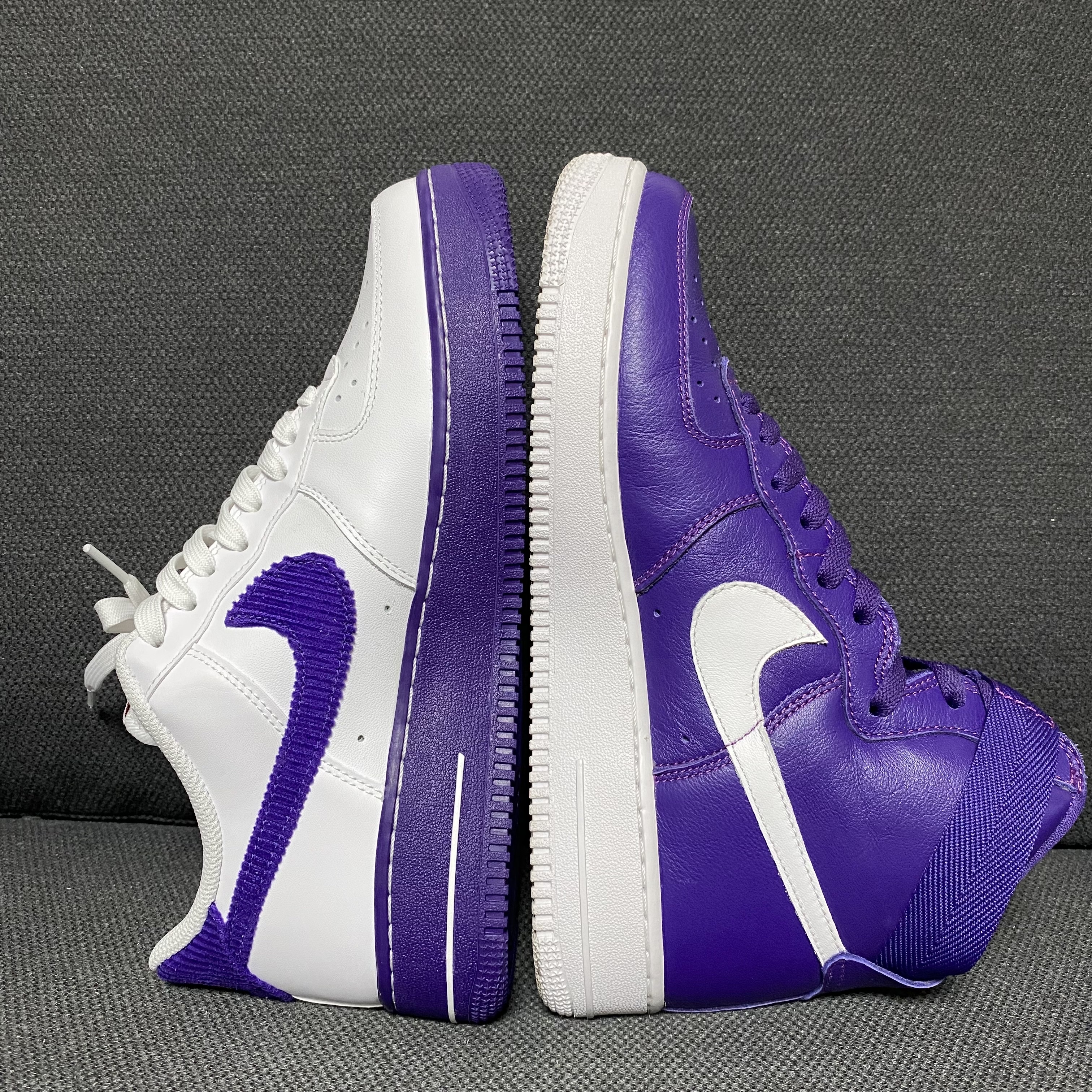Nike Air Force 1 '07 LV8 EMB White and Court Purple, Nike Air Force 1 High Retro QS Purple White 착용 스타일 - 1