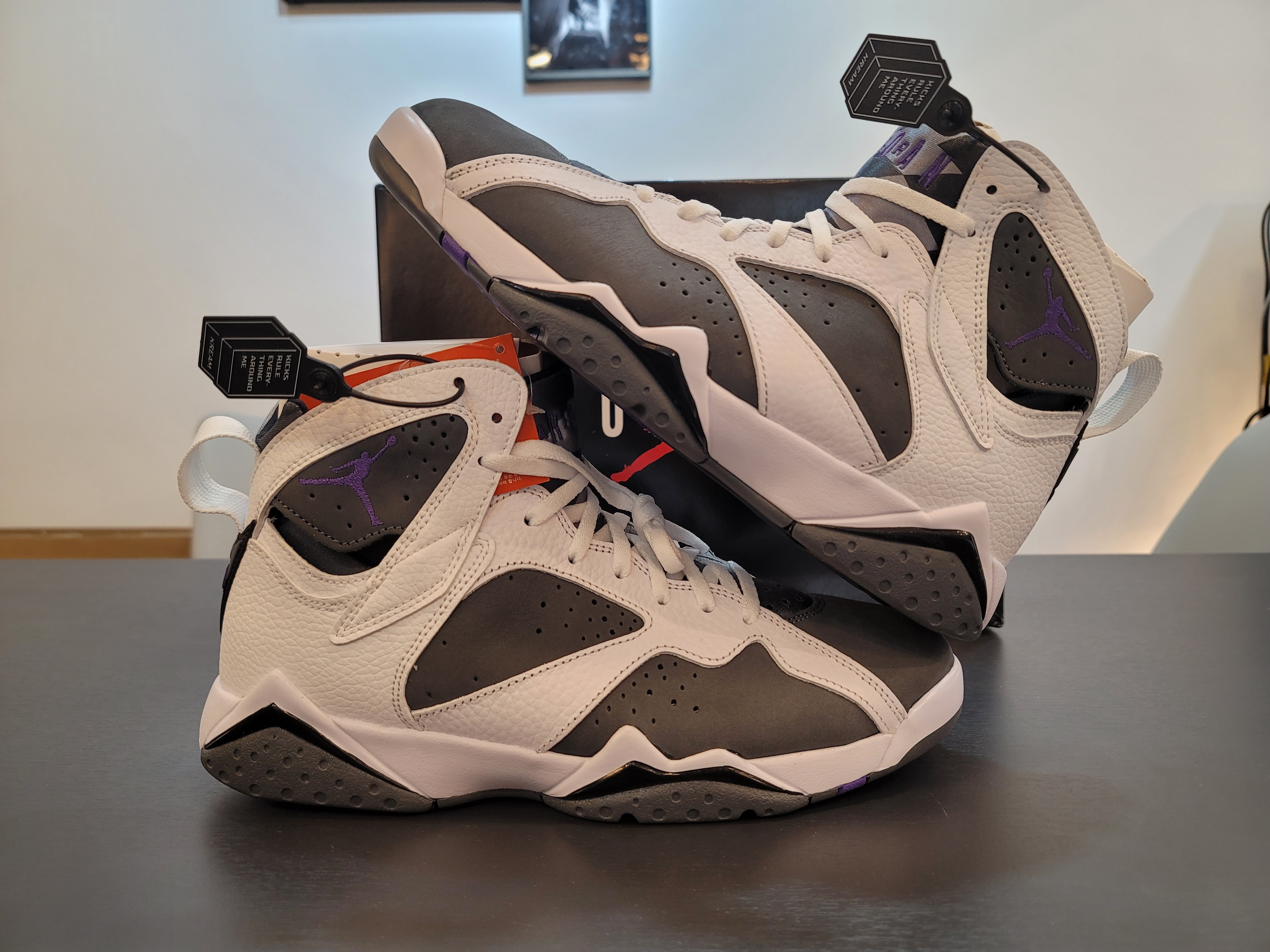 Jordan 7 Retro Flint 2021 착용 스타일 - 1