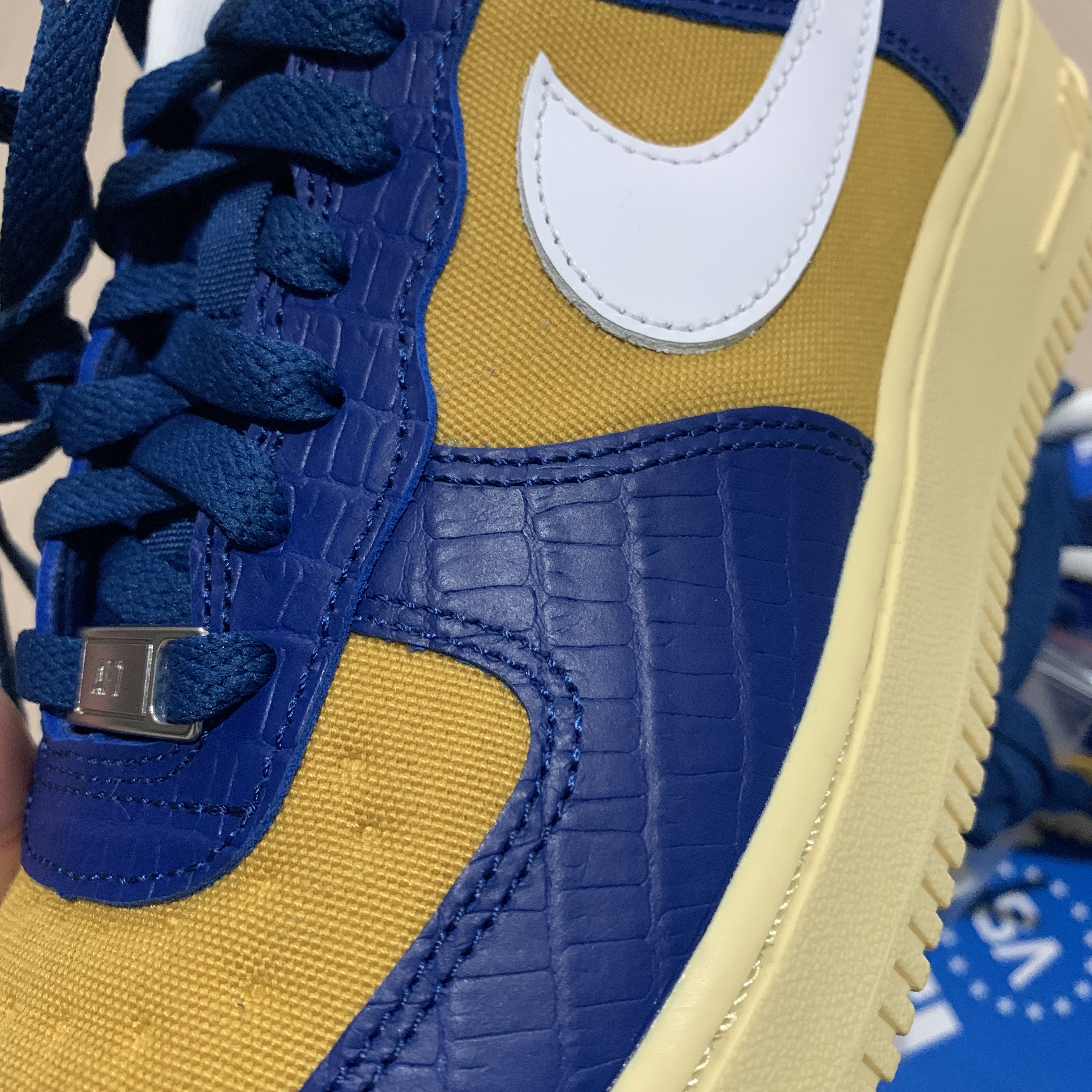 Nike x Undefeated Air Force 1 Low SP 5 On It Court Blue 착용 스타일 - 4