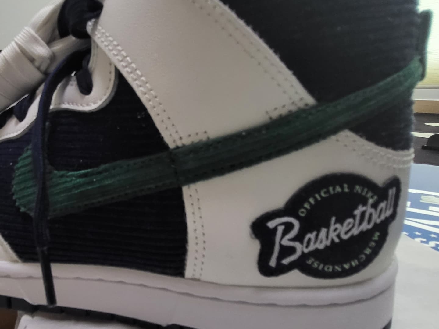 Nike Dunk High PRM EMB College Navy 착용 스타일 - 4
