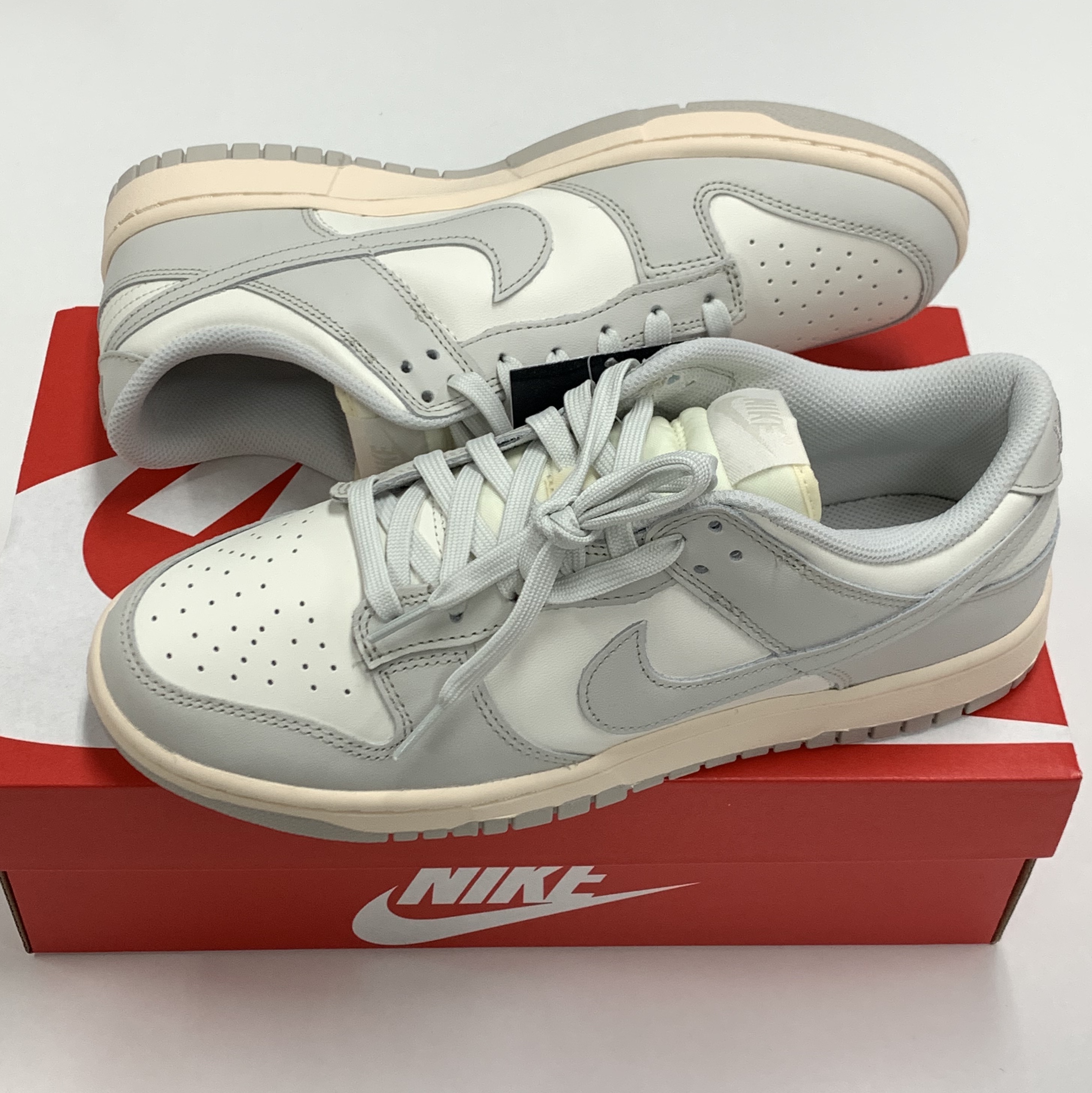 (W) Nike Dunk Low Light Bone 착용 스타일
