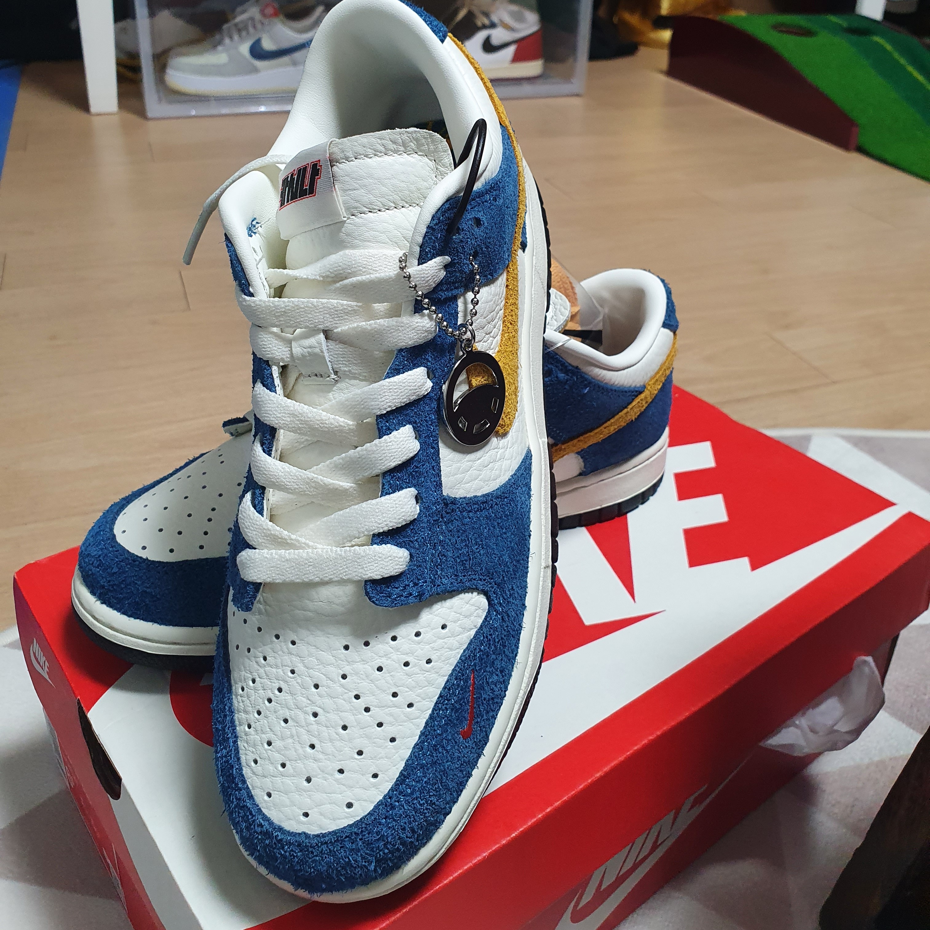Nike x Kasina Dunk Low 80's Bus 착용 스타일 - 2