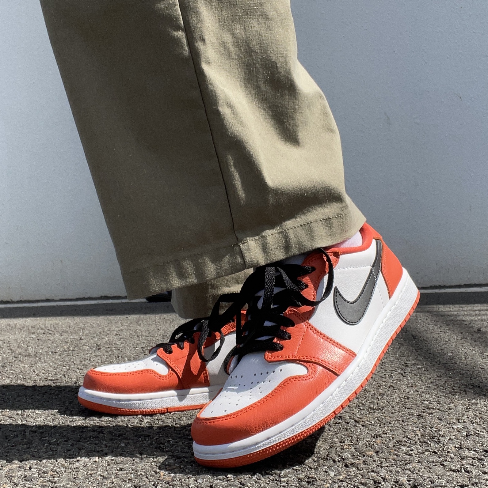 Jordan 1 Low OG Starfish, (W) Jordan 1 Low OG Starfish 착용 스타일 - 1