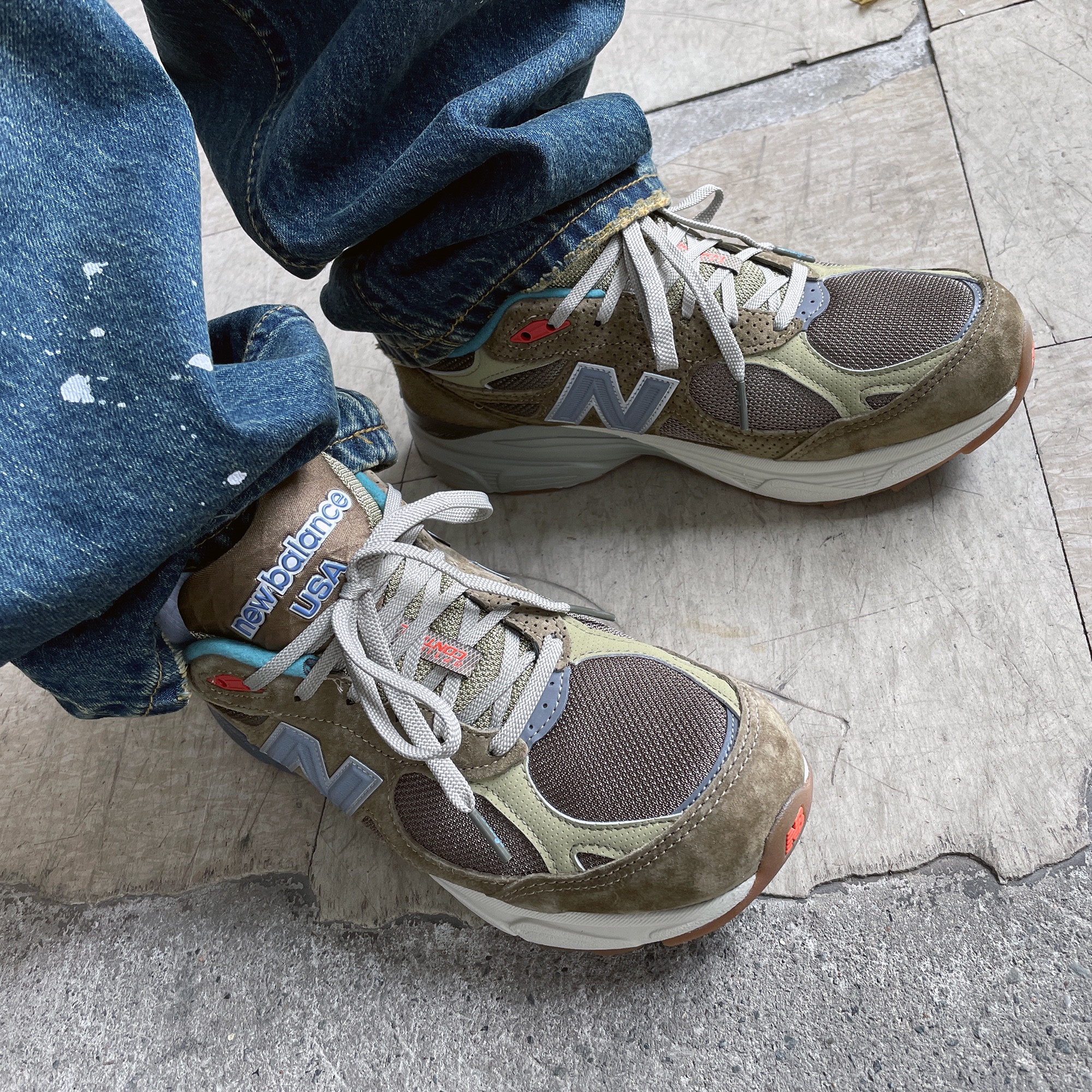 New Balance x Bodega 990v3 Anniversary 착용 스타일 - 2