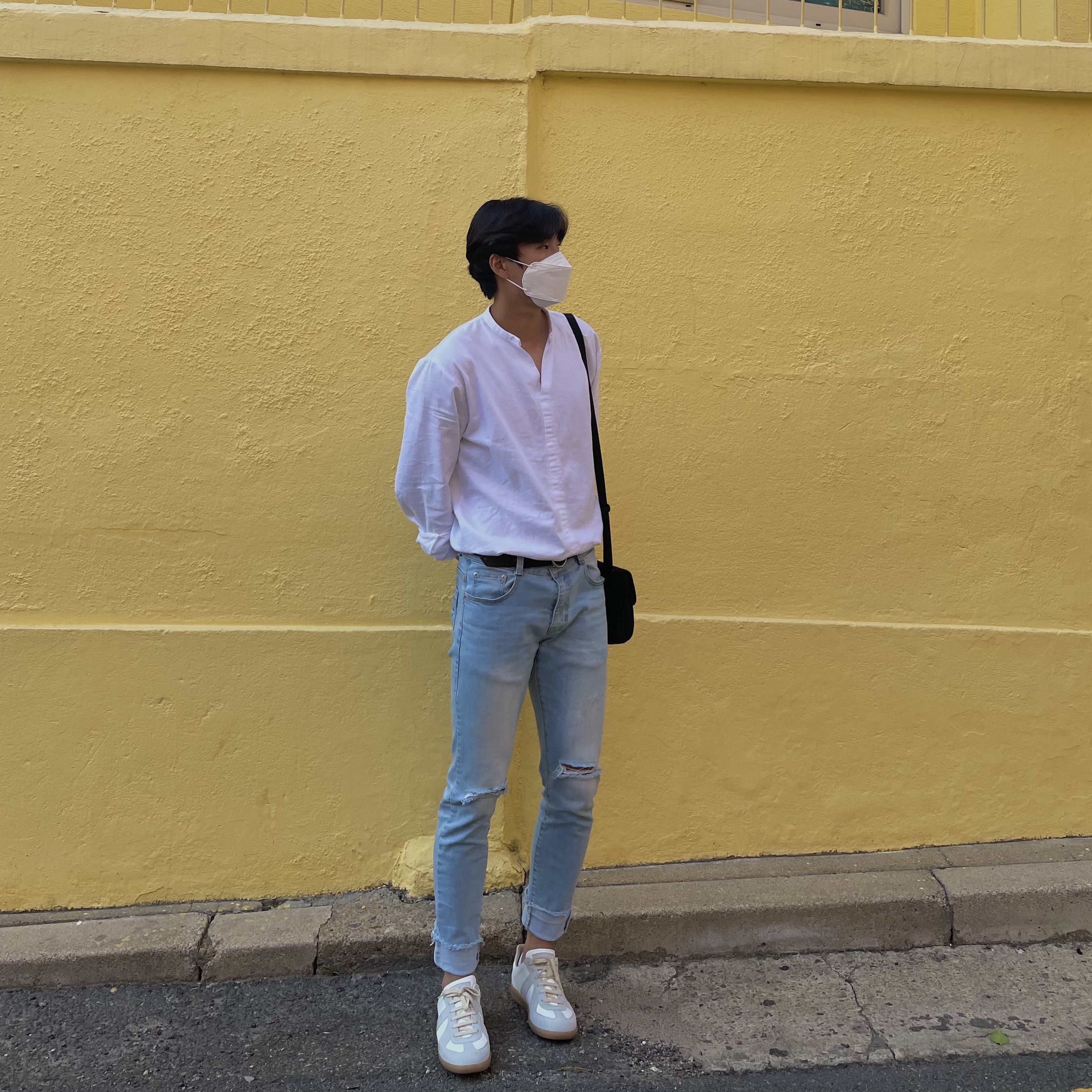 Maison Margiela Calfskin Replica Sneakers 착용 스타일