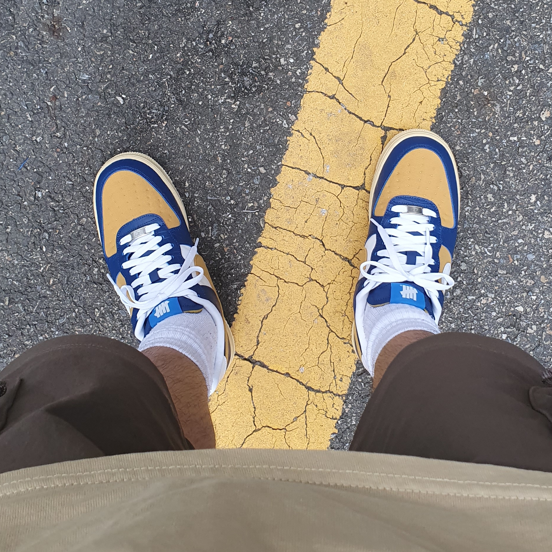 Nike x Undefeated Air Force 1 Low SP 5 On It Court Blue 착용 스타일 - 1