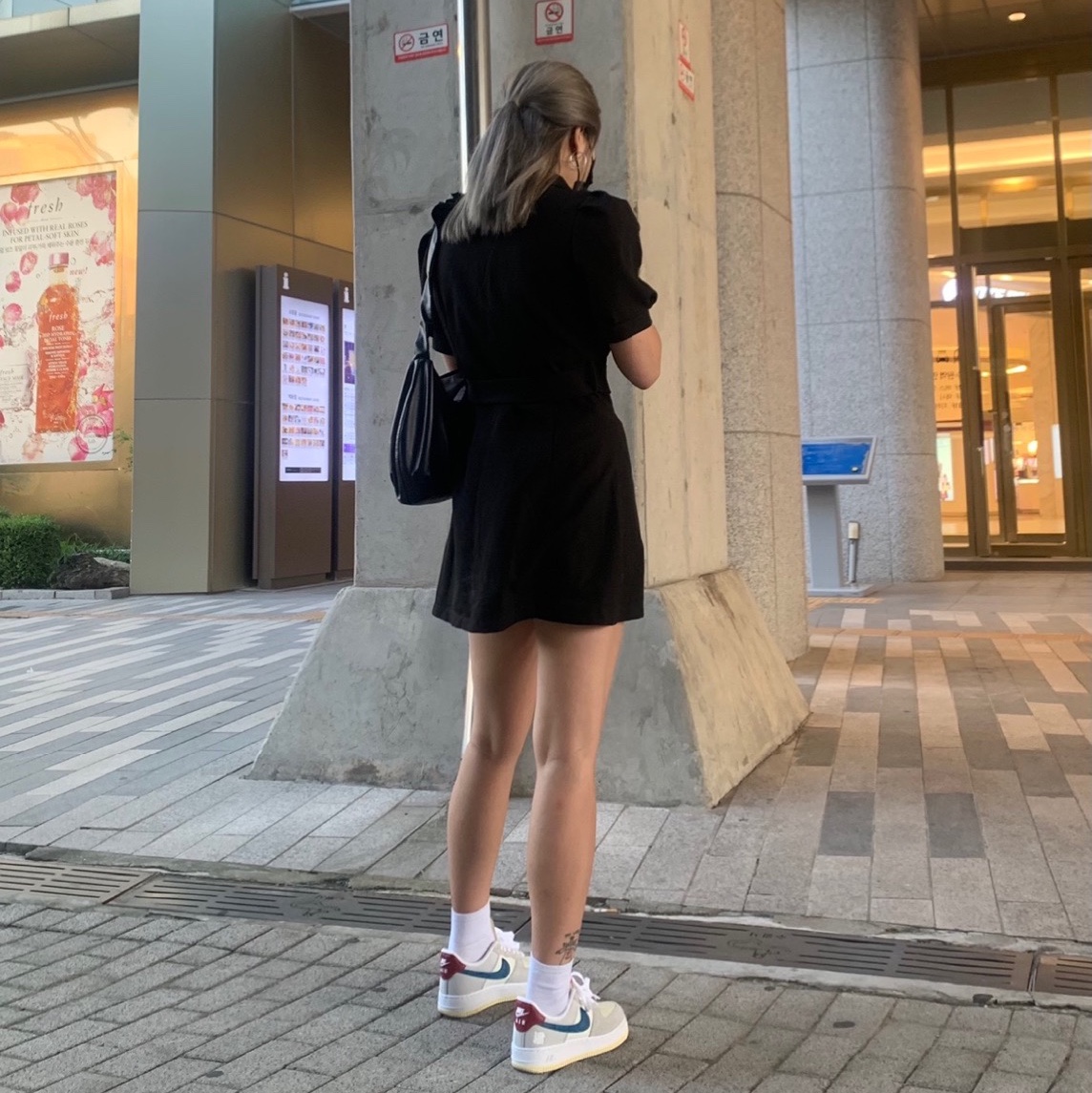 Nike x Undefeated Air Force 1 Low SP 5 On It 착용 스타일
