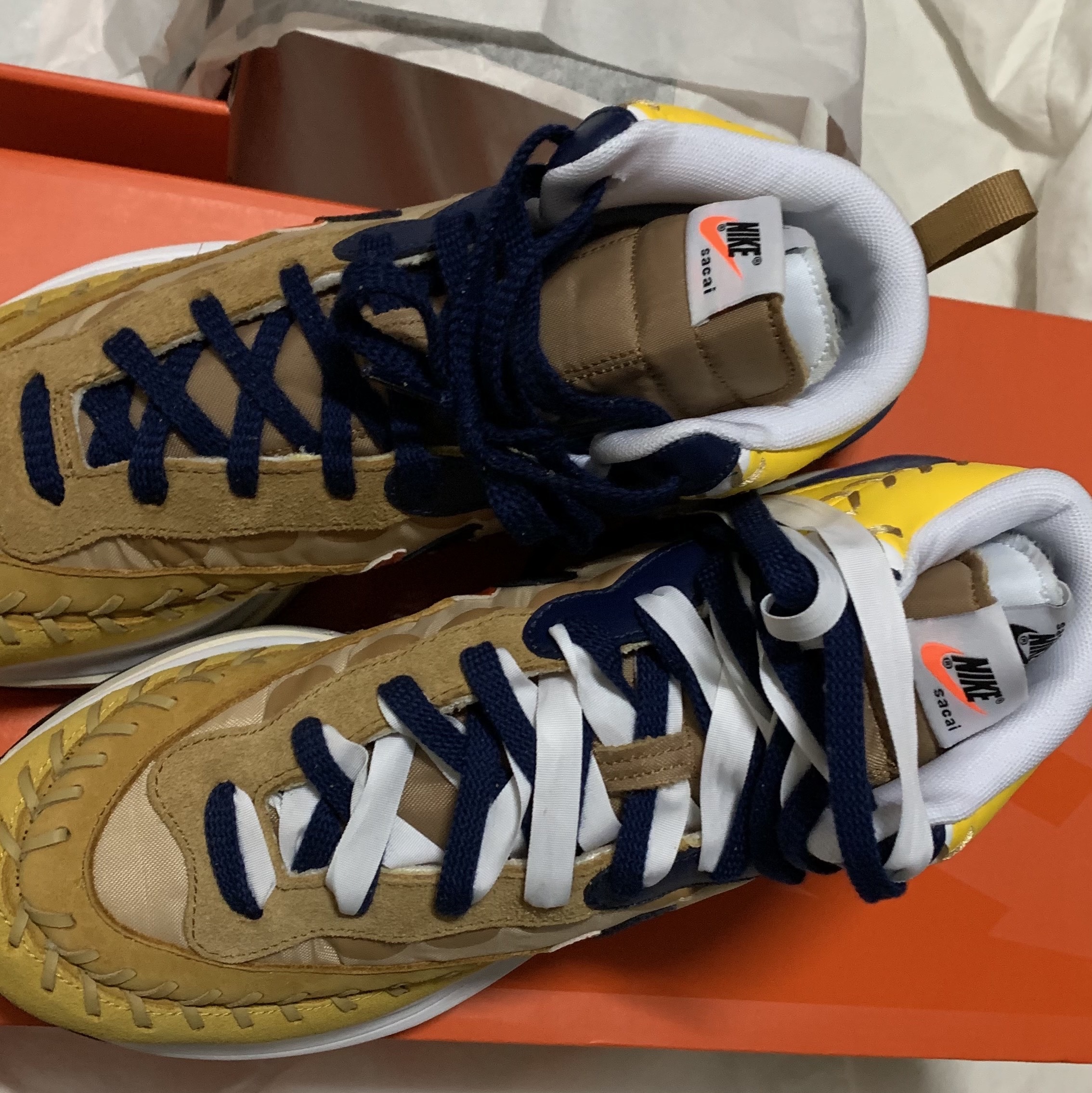 Nike x Sacai x Jean Paul Gaultier VaporWaffle Sesame Blue Void 착용 스타일