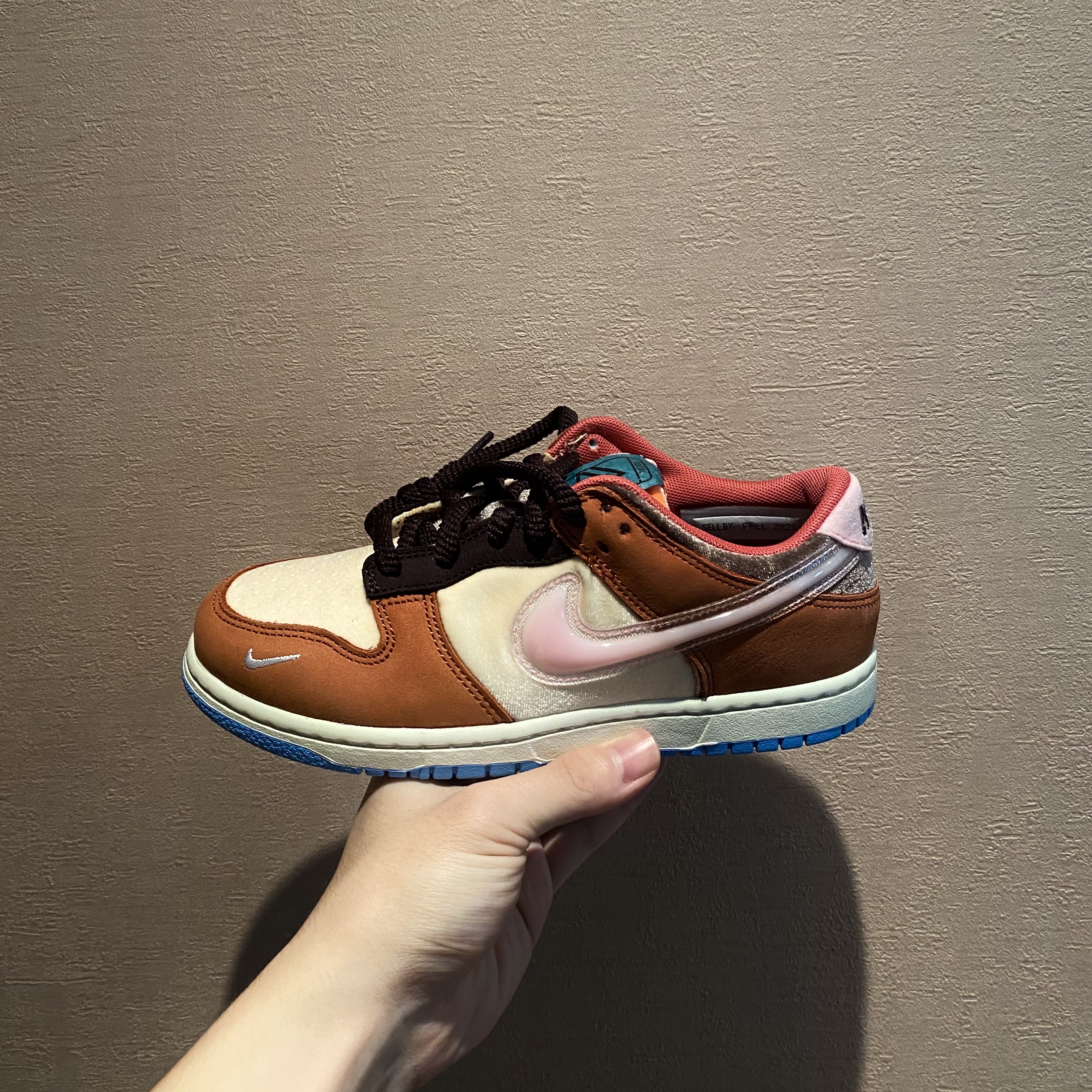 Nike x Social Status Dunk Mid Free Lunch Chocolate Milk, (PS) Nike x Social Status Dunk Low Free Lunch Chocolate Milk 착용 스타일