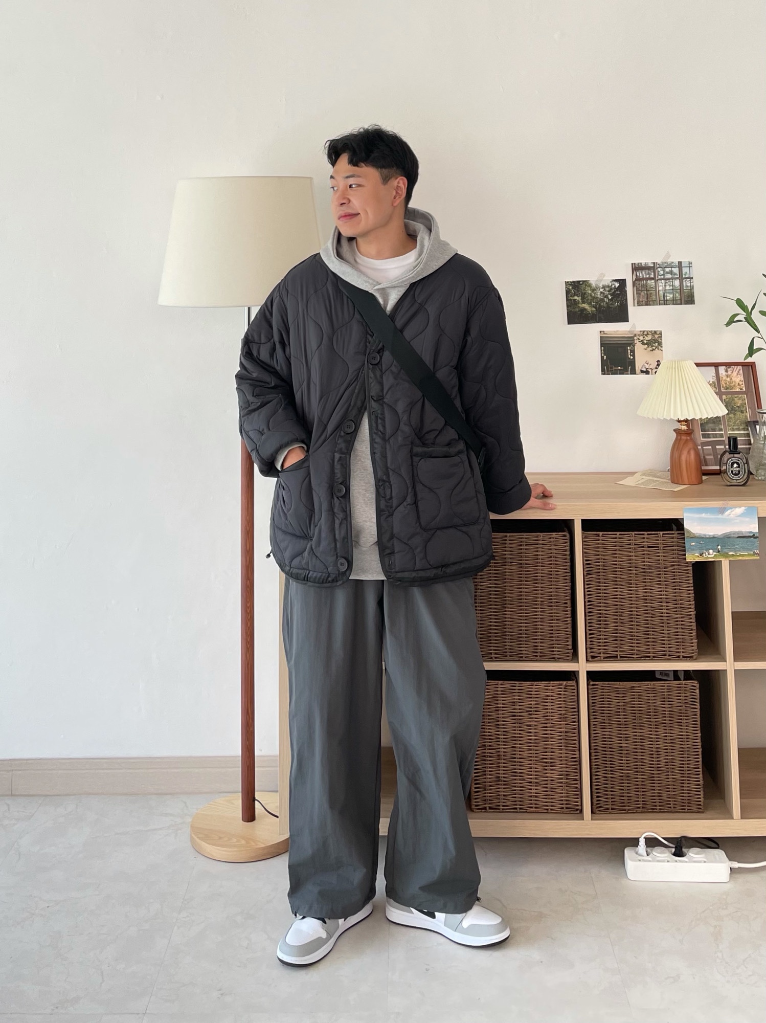 Jordan 1 Low Light Smoke Grey 착용 스타일 - 1