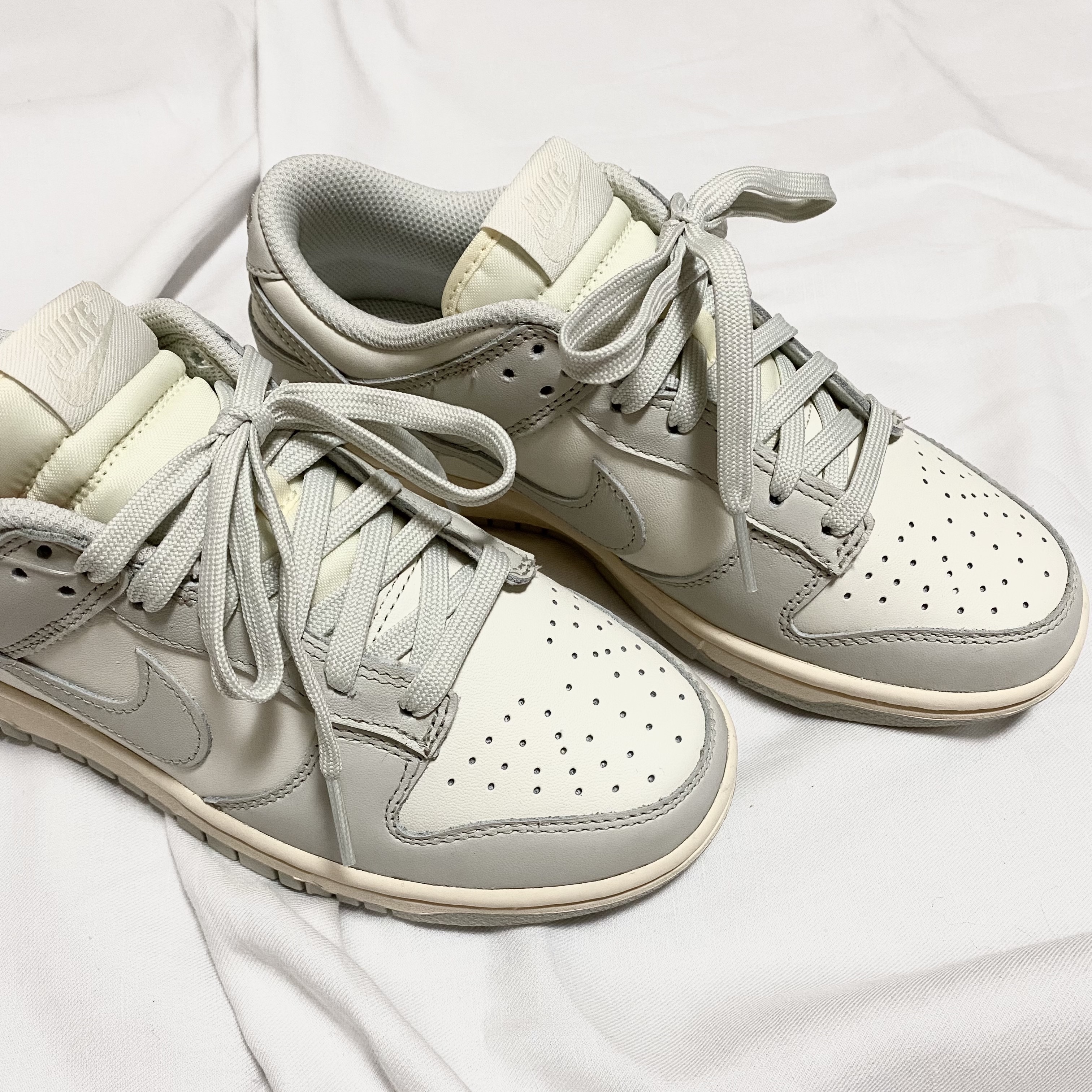 (W) Nike Dunk Low Light Bone 착용 스타일 - 1