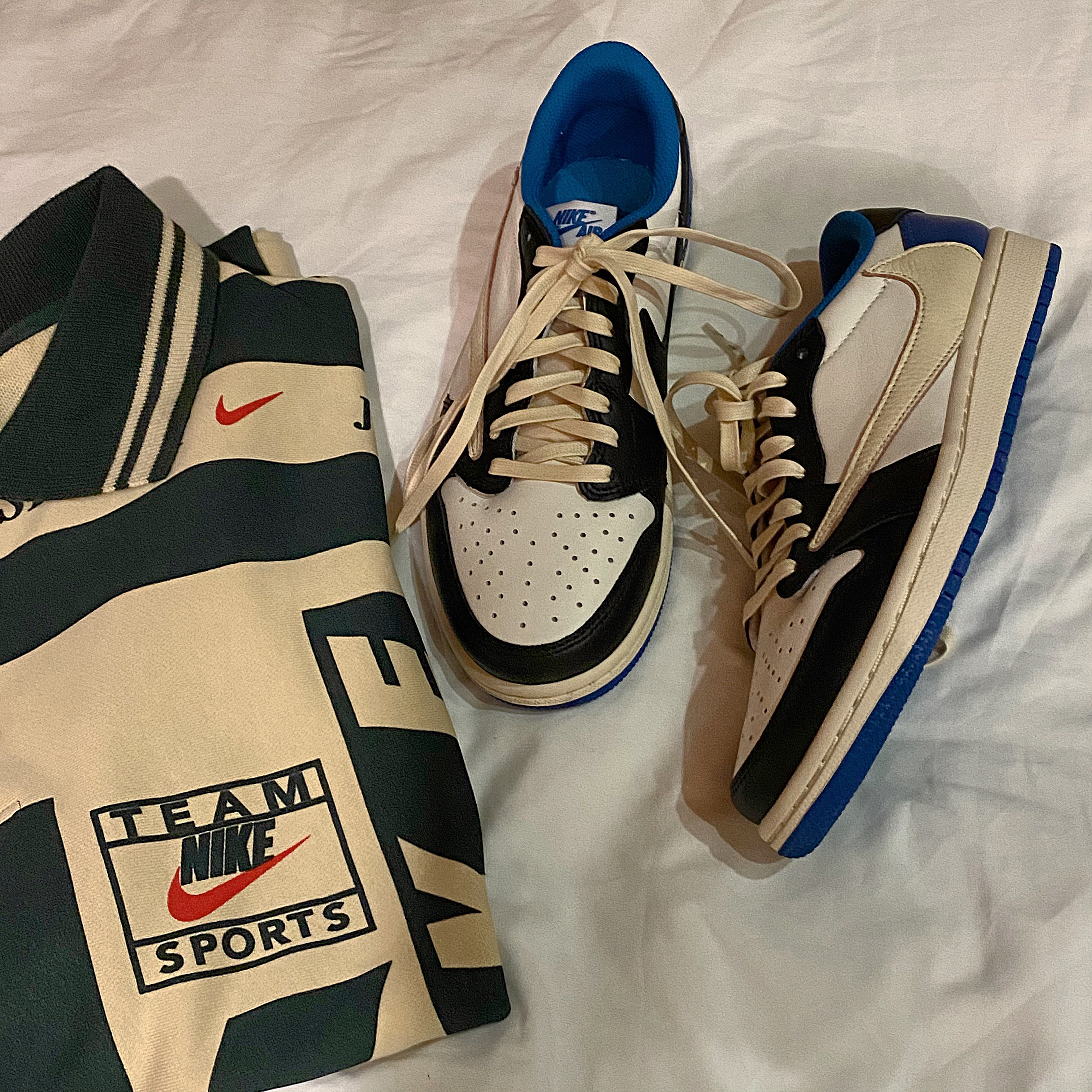 Nike x Cactus Plant Flea Market Long Sleeve Polo Natural - US/EU, Jordan 1 x Travis Scott x Fragment Retro Low OG SP Military Blue 착용 스타일