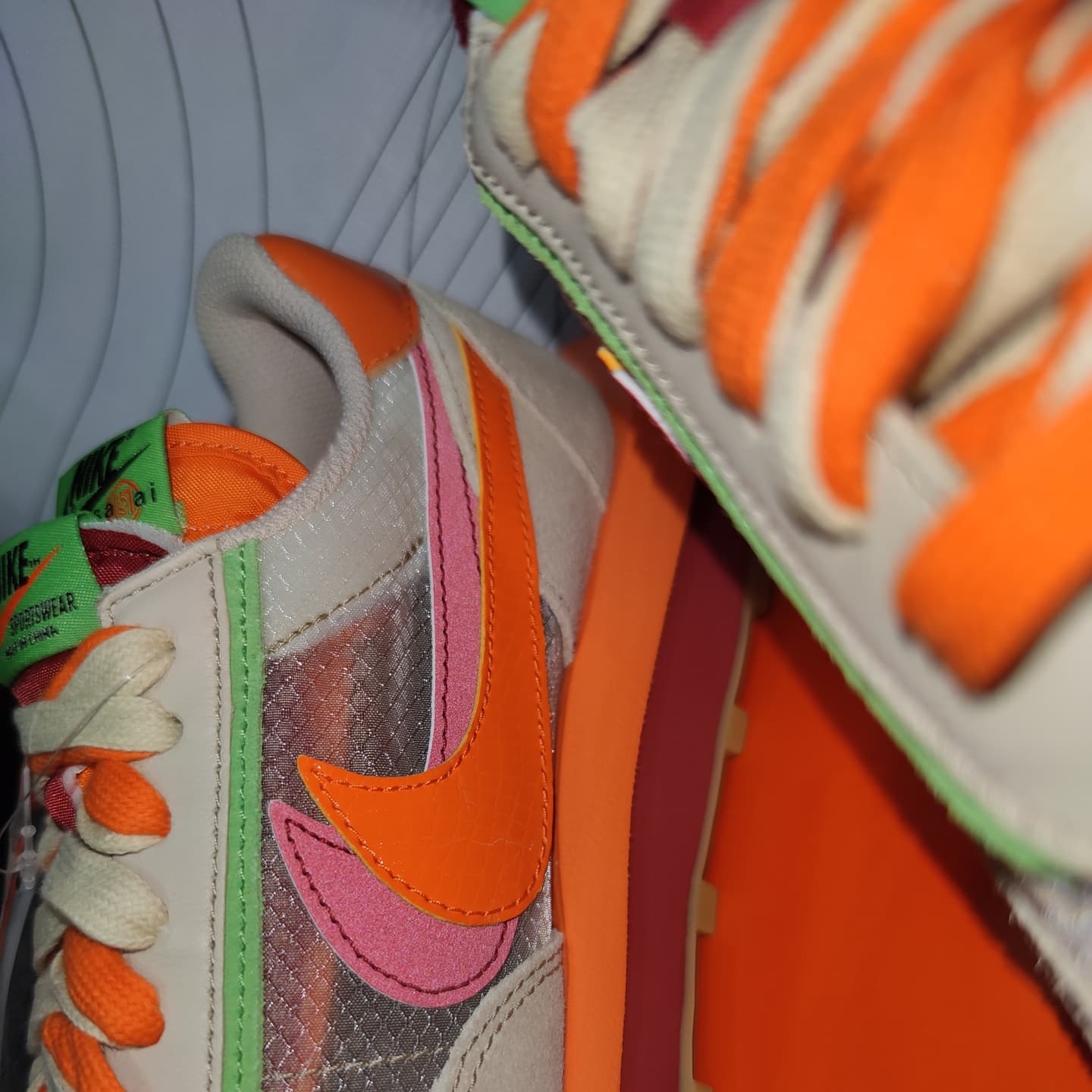 Nike x Sacai x Clot LDWaffle Orange Blaze 착용 스타일 - 3
