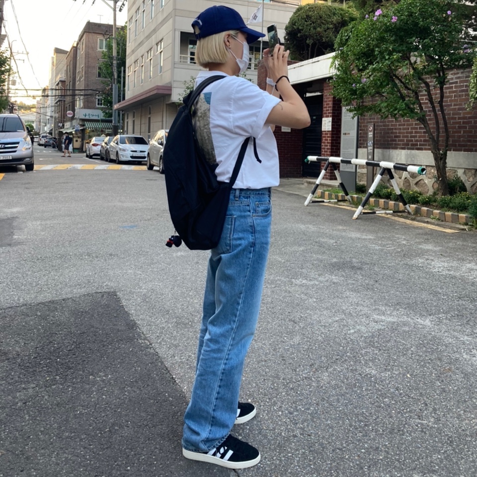 Adidas Campus 80s Black White 착용 스타일