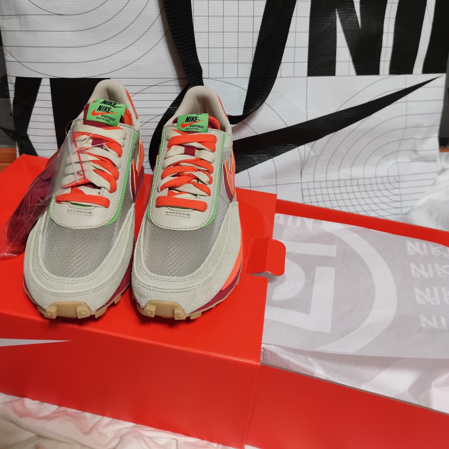 Nike x Sacai x Clot LDWaffle Orange Blaze 착용 스타일 - 1