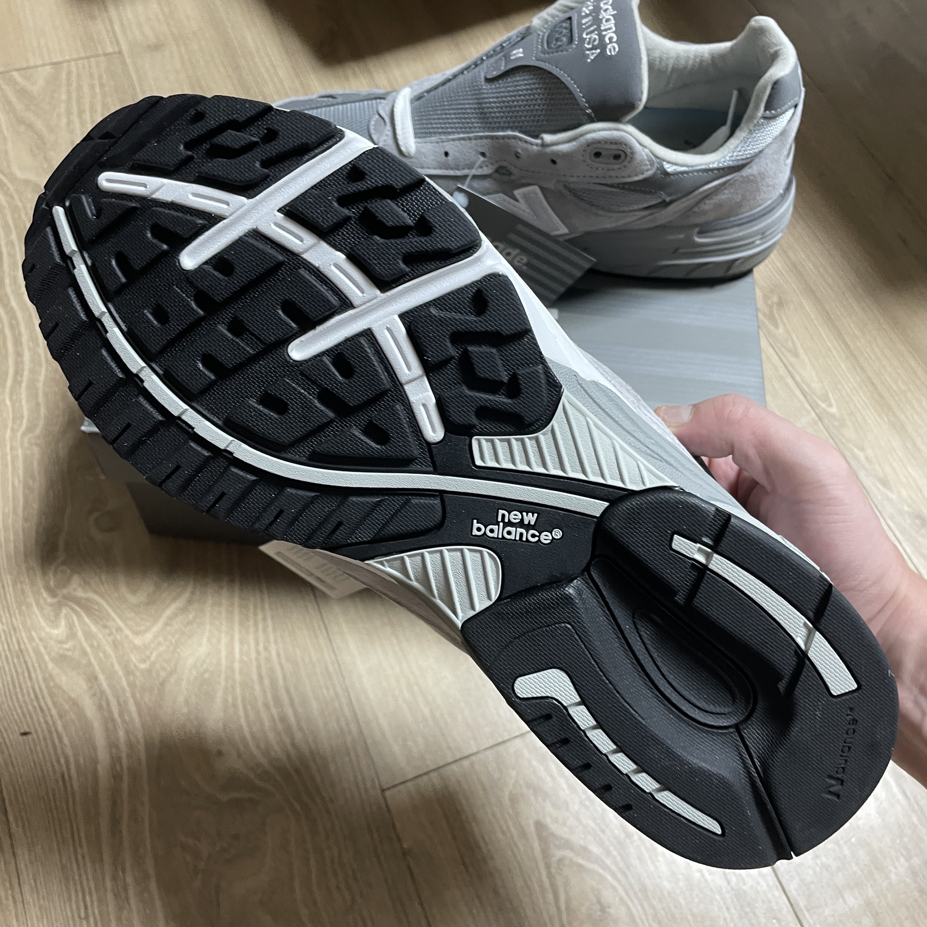 New Balance 993 Made in USA Grey - 2E Wide 착용 스타일 - 5