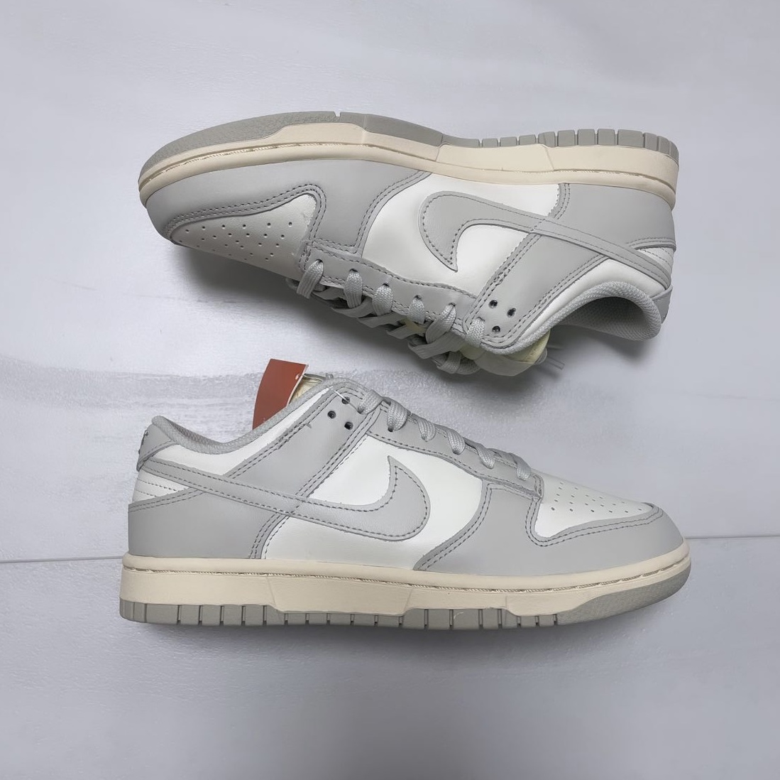 (W) Nike Dunk Low Light Bone 착용 스타일