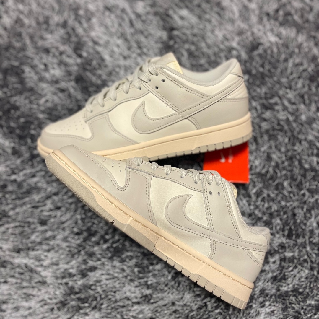 (W) Nike Dunk Low Light Bone 착용 스타일 - 1