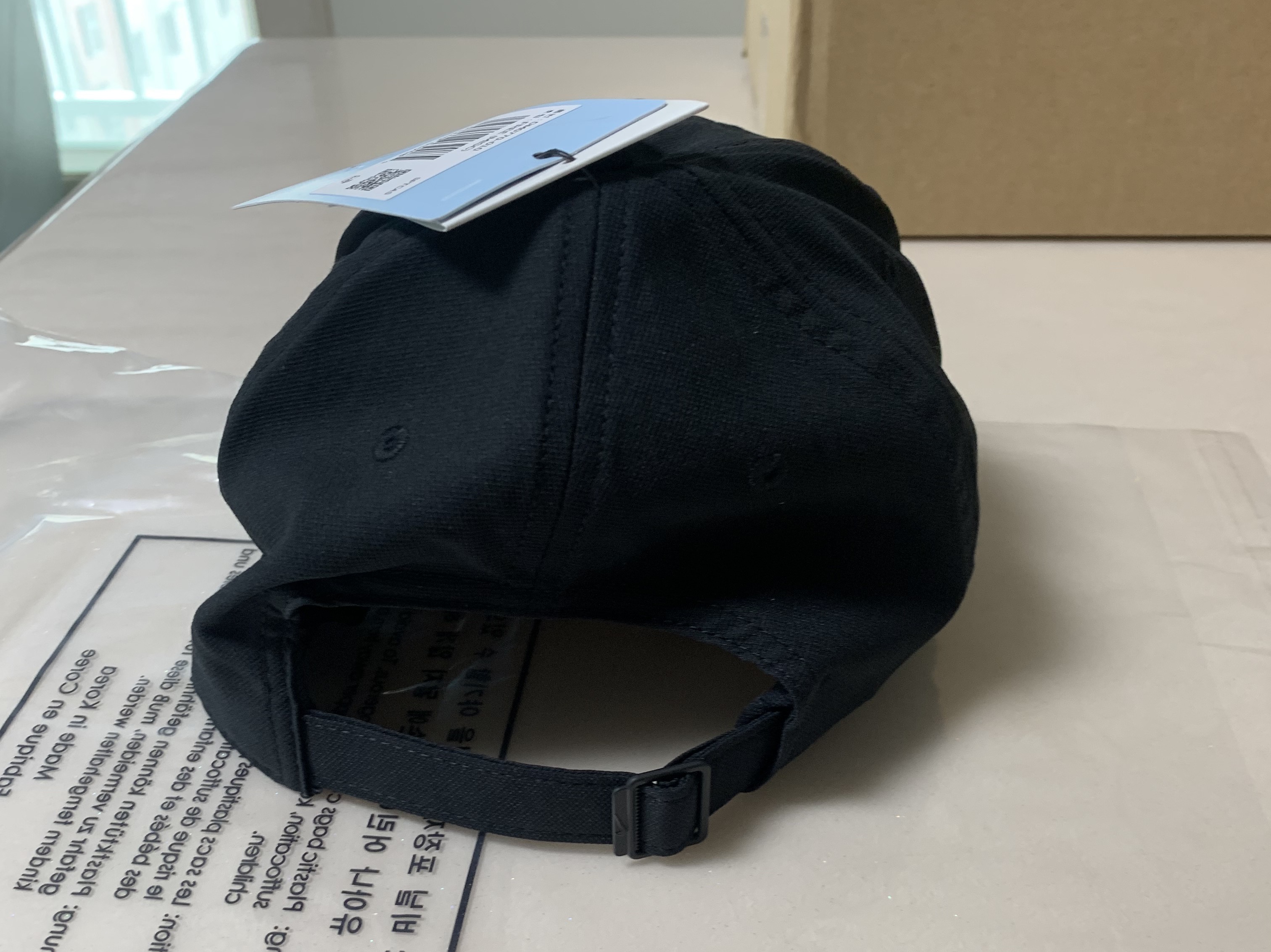 Nike x Drake Nocta Golf Cap Black 착용 스타일 - 4