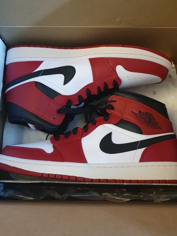 Jordan 1 Mid Chicago 2020 착용 스타일
