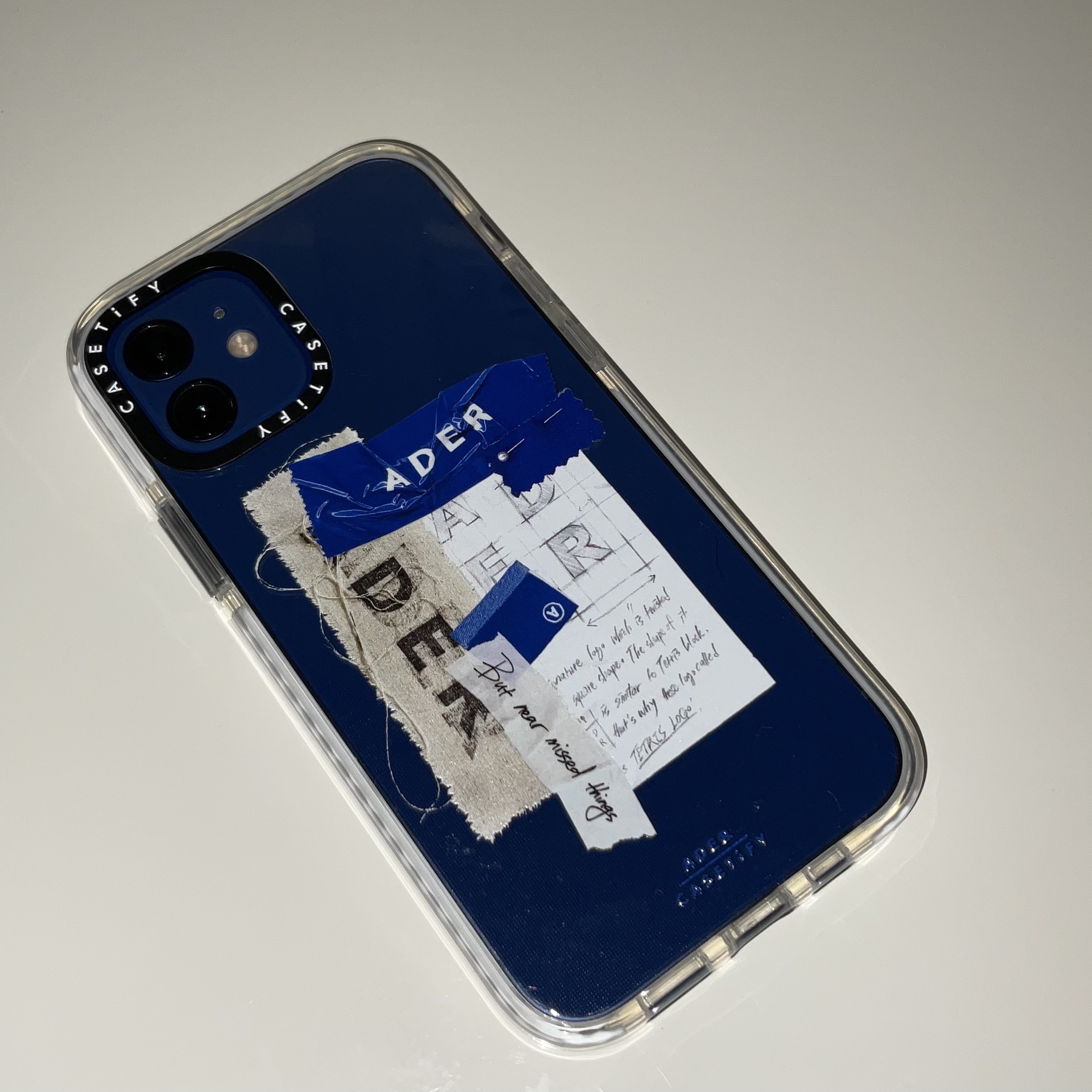 Casetify x Ader Error Sketch Impact iPhone Case 착용 스타일