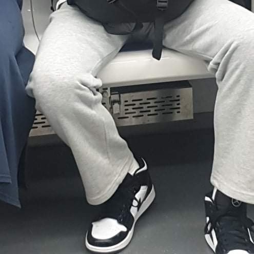 Jordan 1 x League of Legends Zoom Air CMFT Esports, Jordan 1 Mid SE ASW Black 착용 스타일 - 2