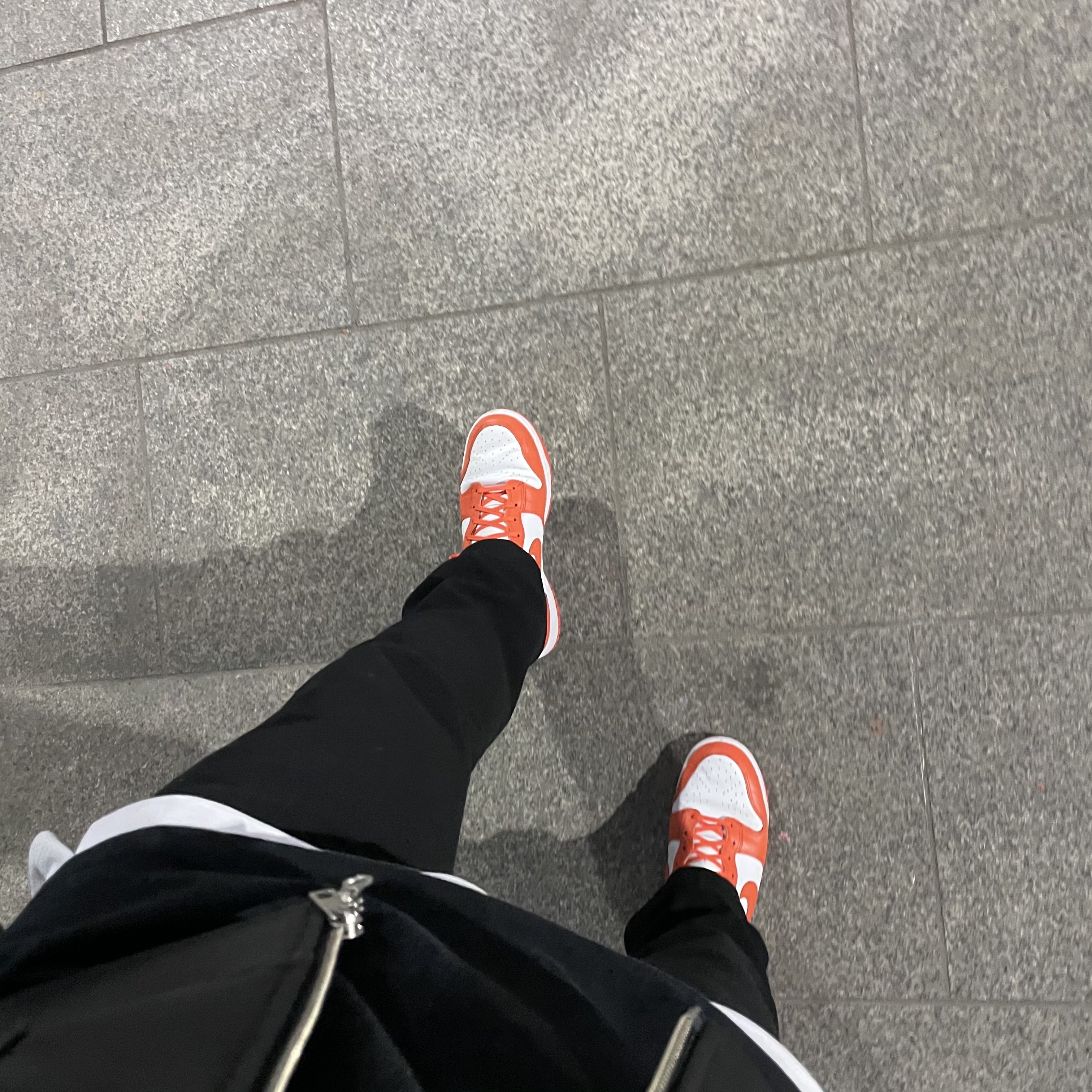 Nike Dunk High Retro Orange Blaze 착용 스타일