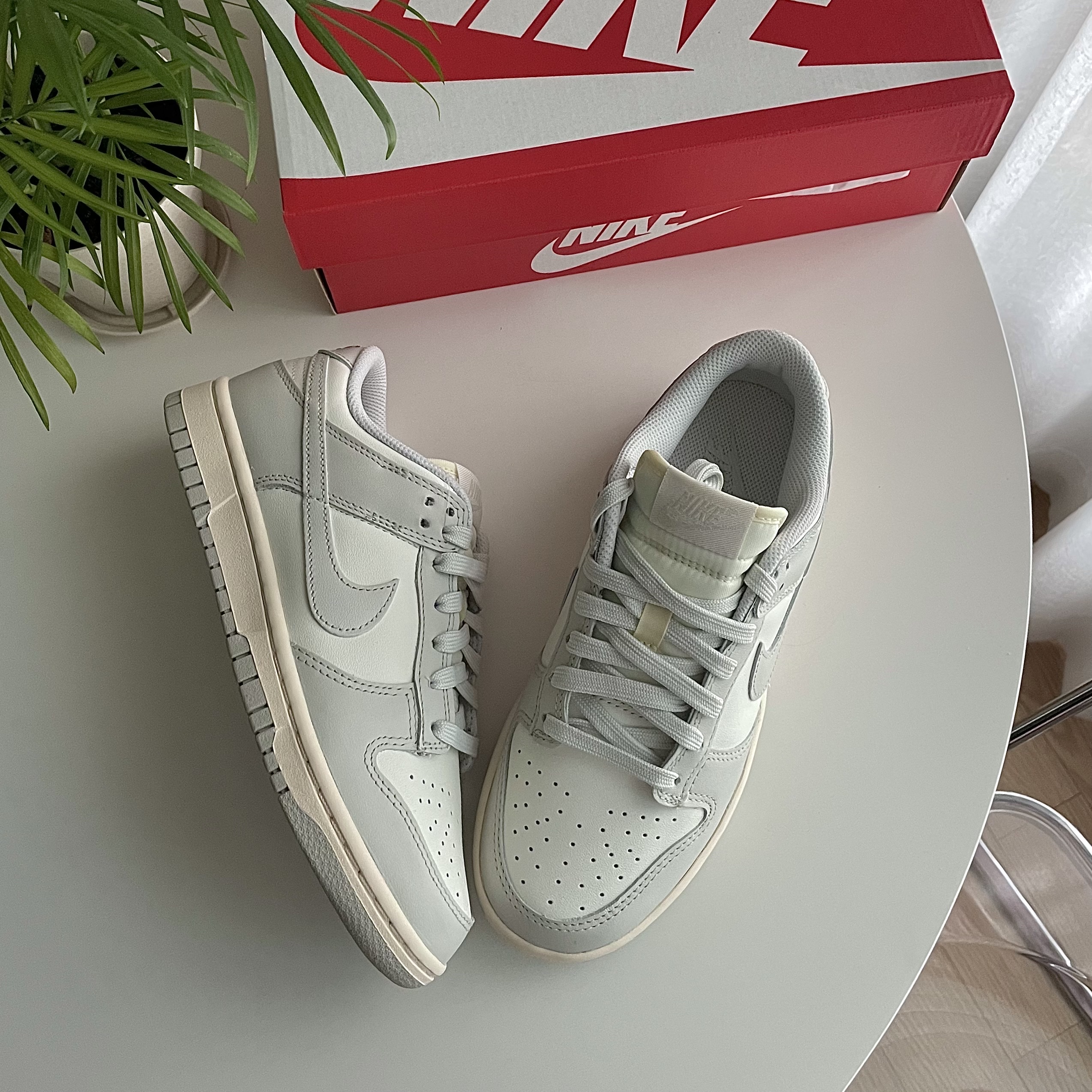 (W) Nike Dunk Low Light Bone 착용 스타일