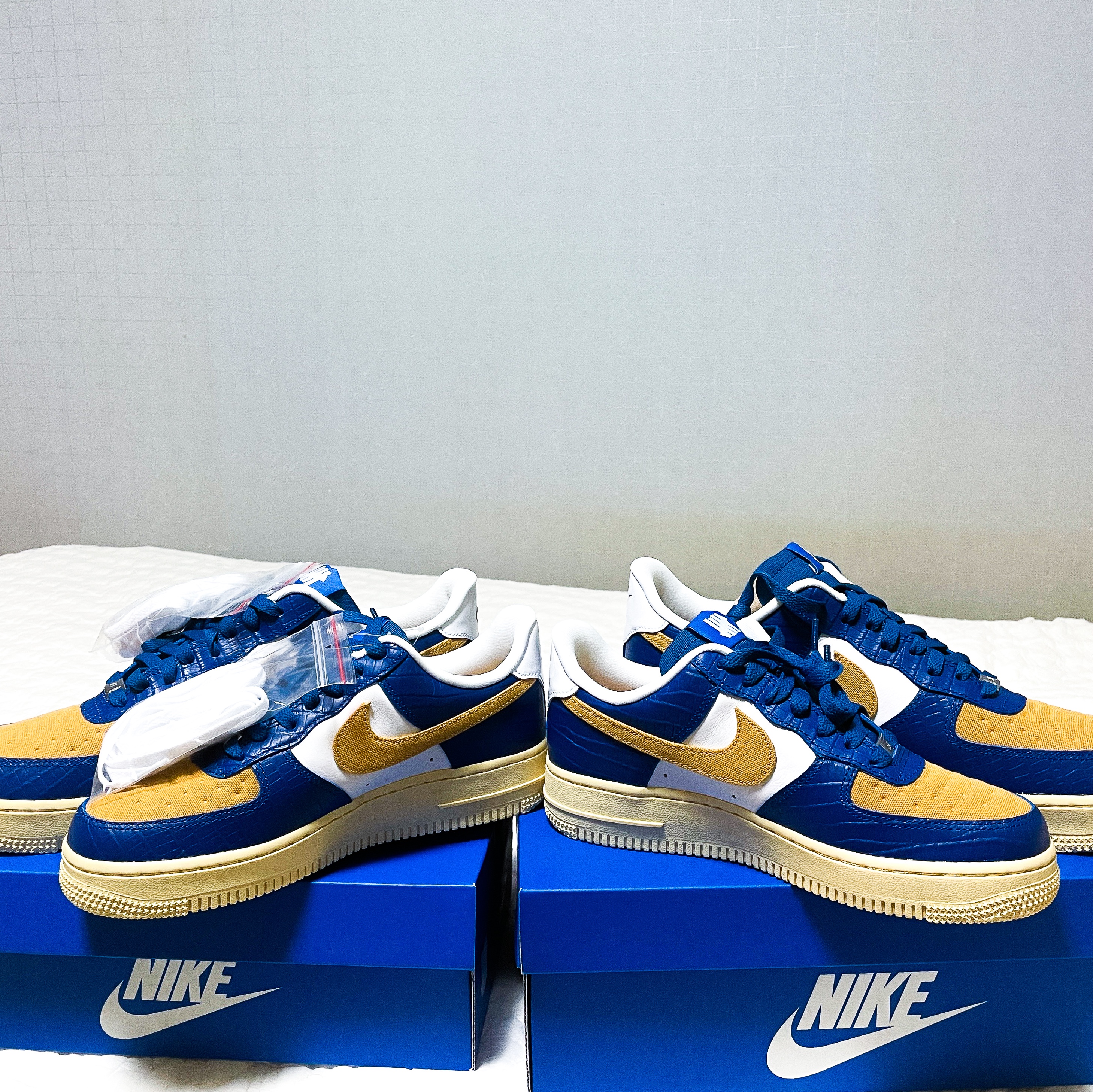 Nike x Undefeated Air Force 1 Low SP 5 On It Court Blue 착용 스타일