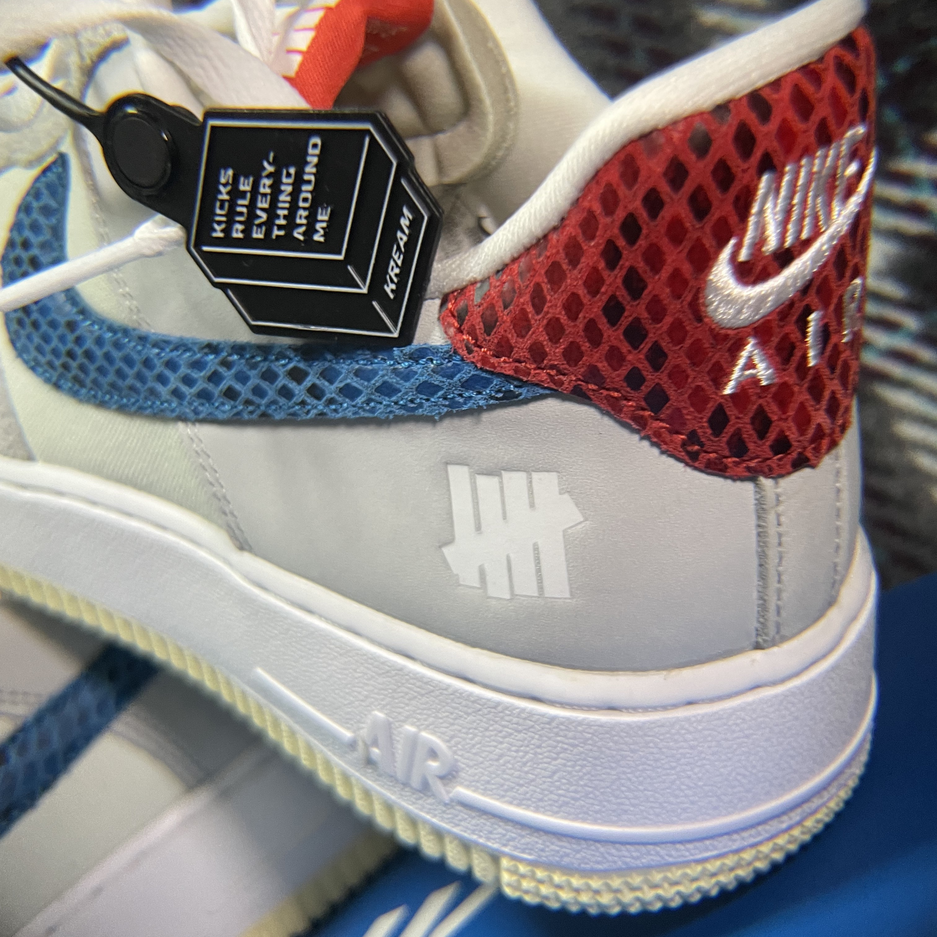 Nike x Undefeated Air Force 1 Low SP 5 On It 착용 스타일 - 2