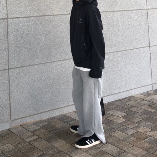 Adidas Campus 80s Black White 착용 스타일