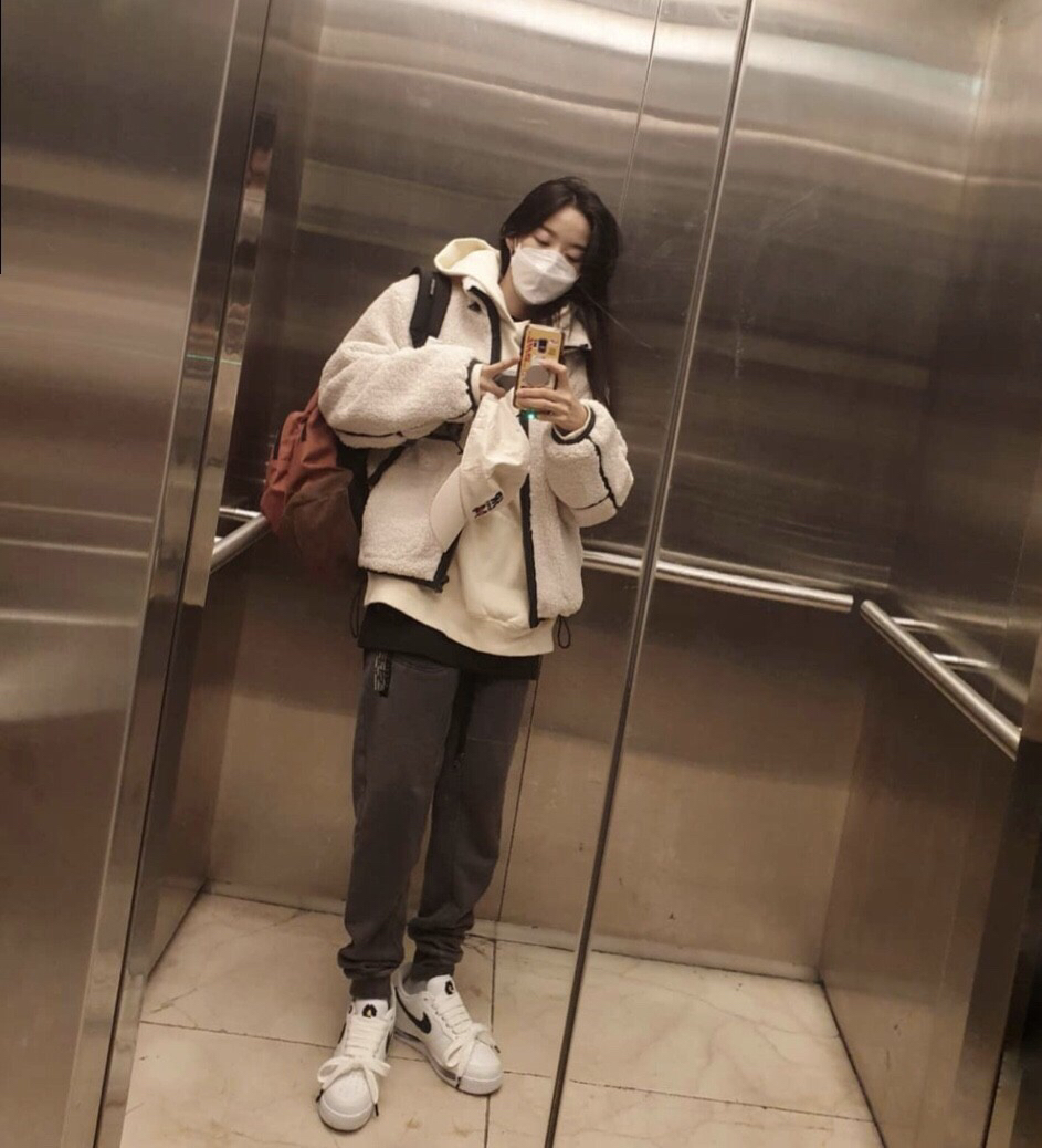 KREAM 프로필 이미지