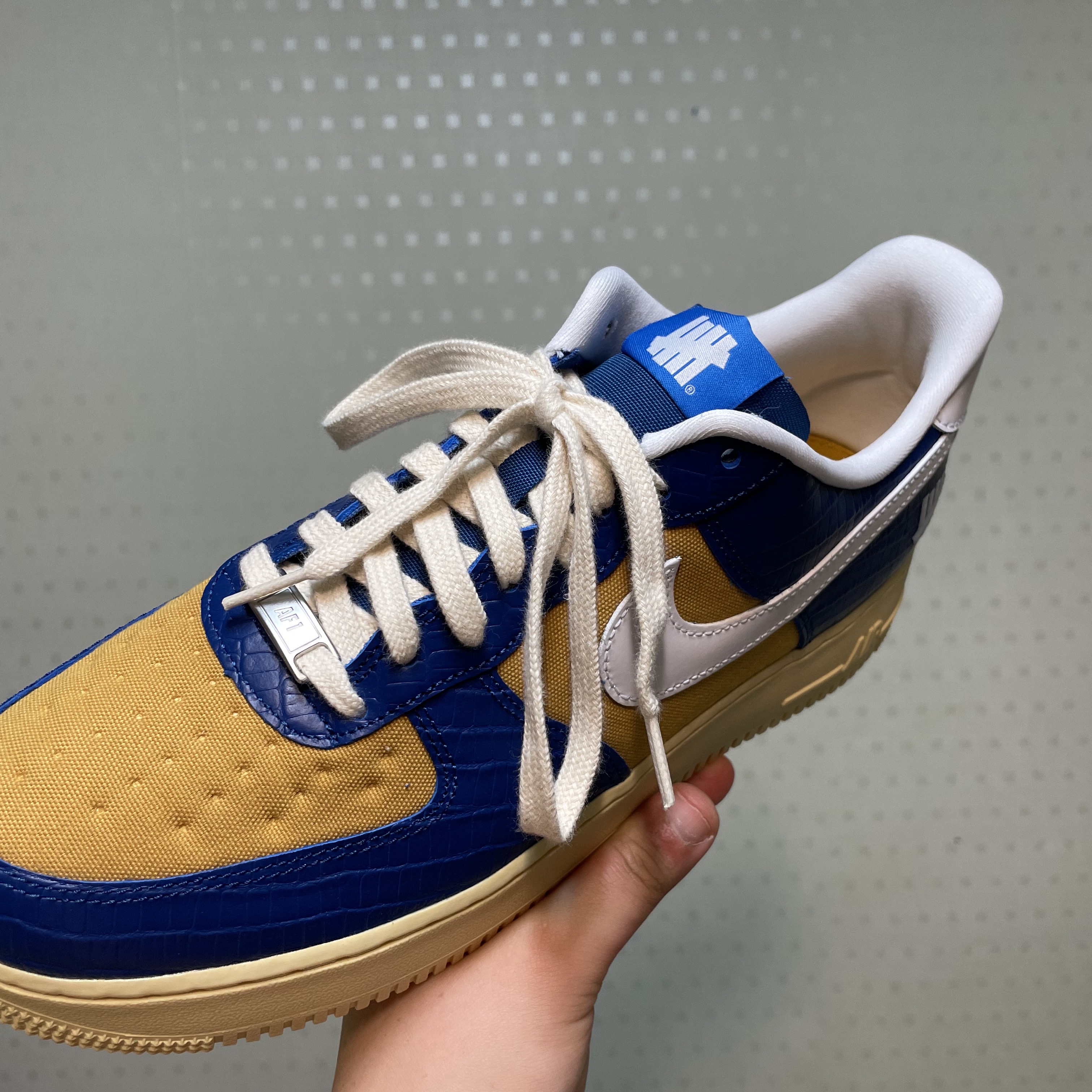 Nike x Undefeated Air Force 1 Low SP 5 On It Court Blue 착용 스타일