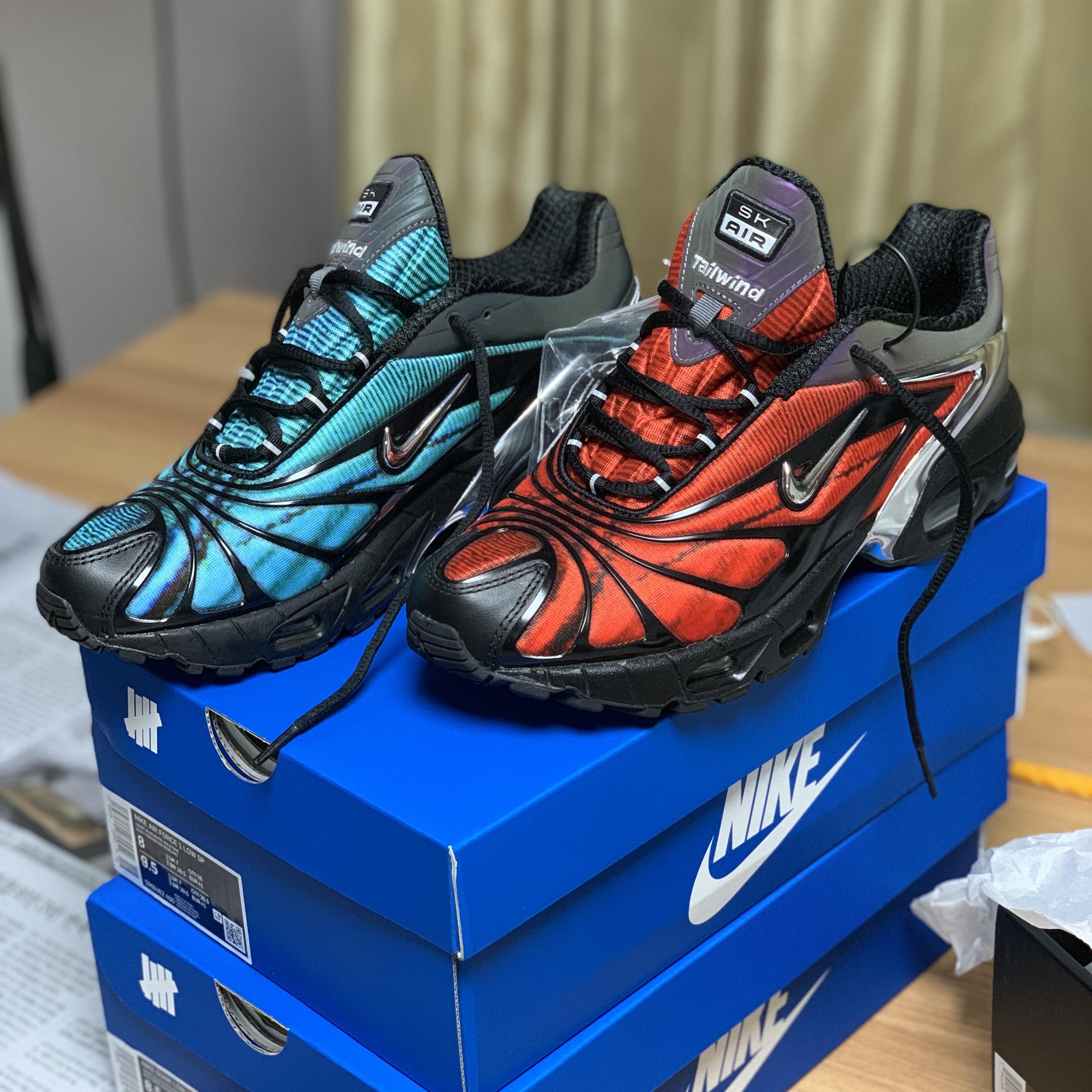 Nike x Skepta Air Max Tailwind 5 Chrome Blue, Nike x Skepta Air Max Tailwind 5 Bloody Chrome 착용 스타일 - 1