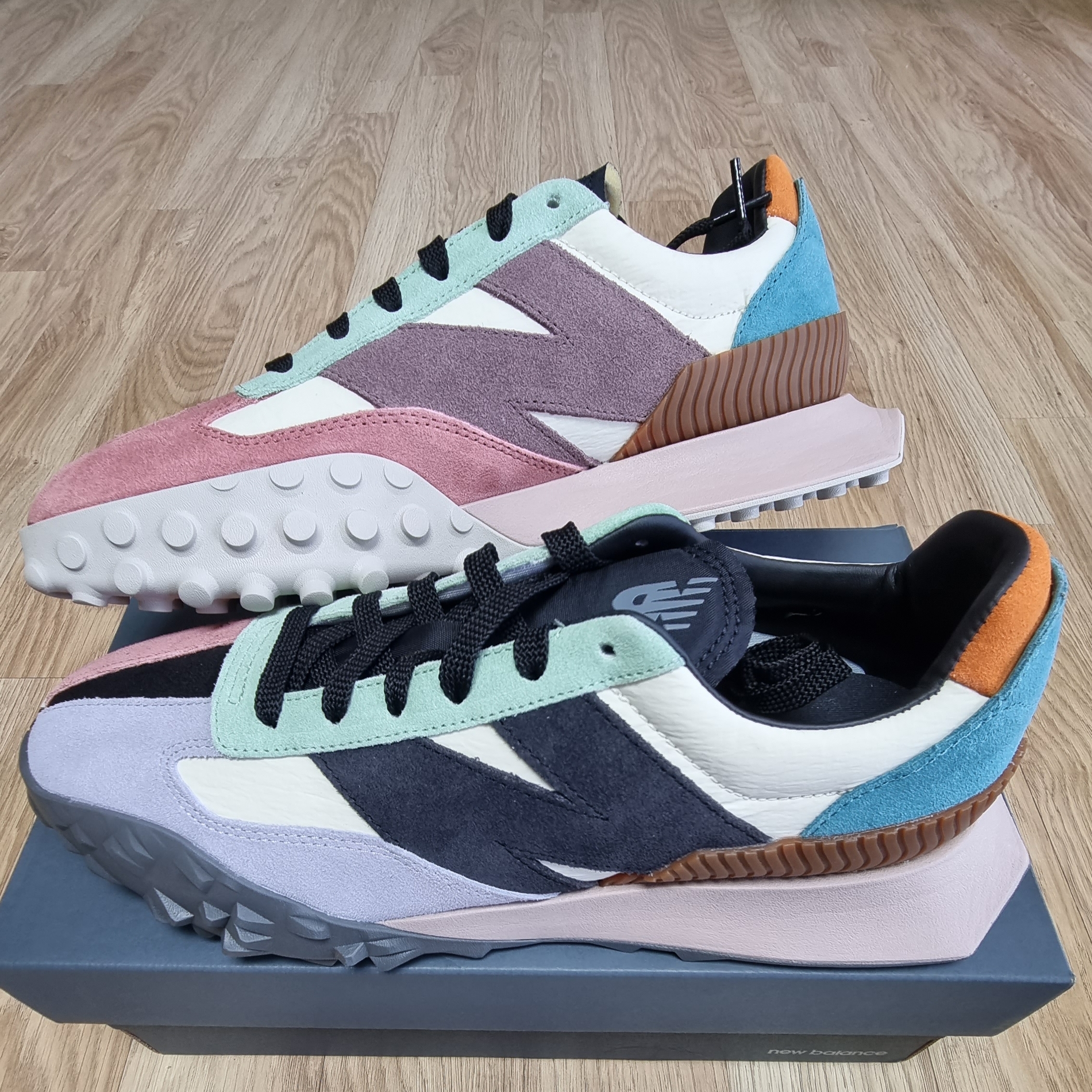New Balance XC-72 Multi-Color 착용 스타일