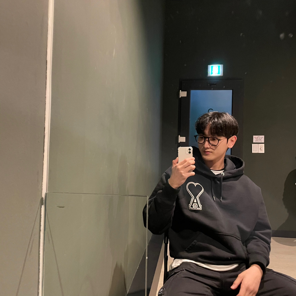 KREAM 프로필 이미지