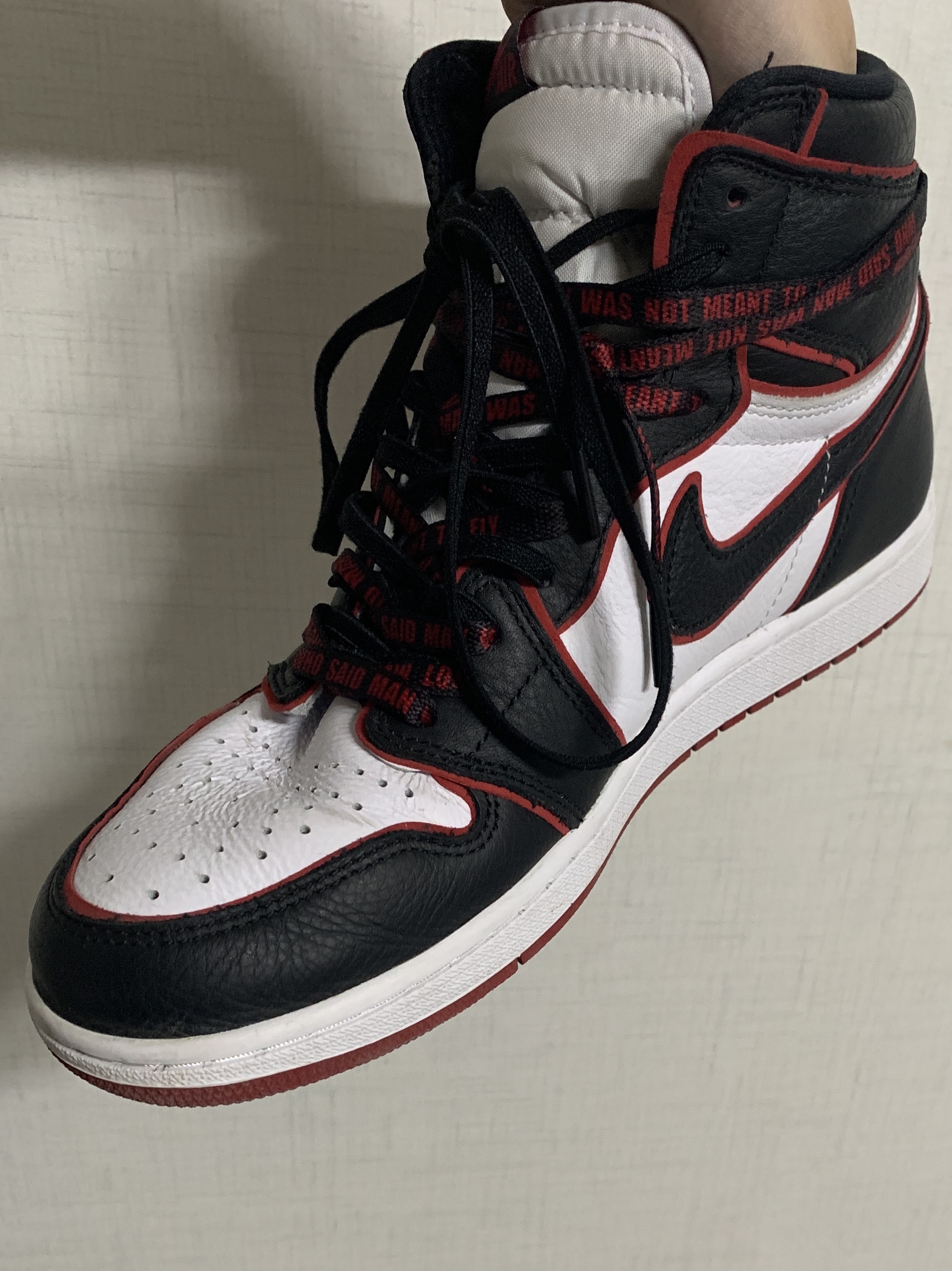 Jordan 1 Retro High OG Bloodline 착용 스타일 - 2